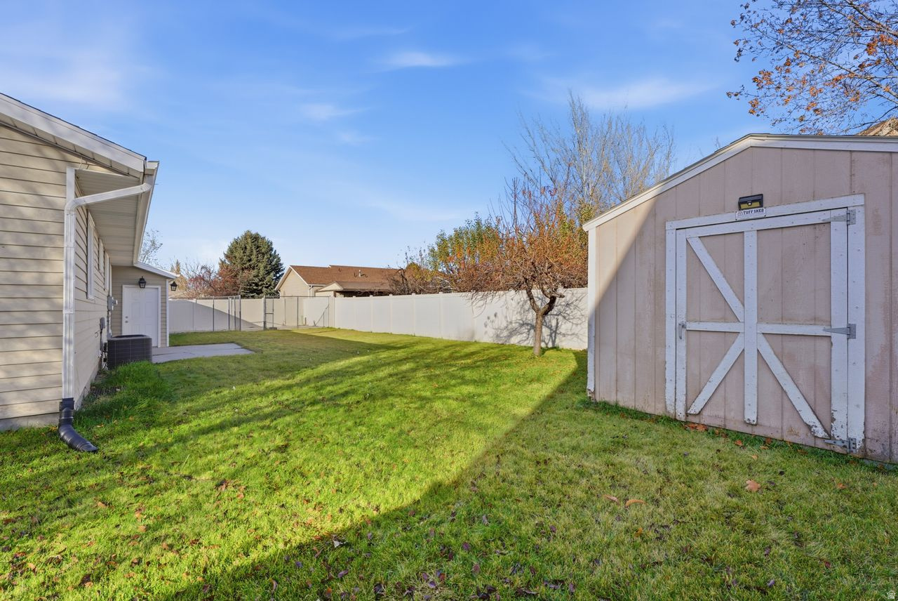 Lehi, Utah, 84043, United States, 4 Bedrooms Bedrooms, ,2 BathroomsBathrooms,Residential,For Sale,2000499