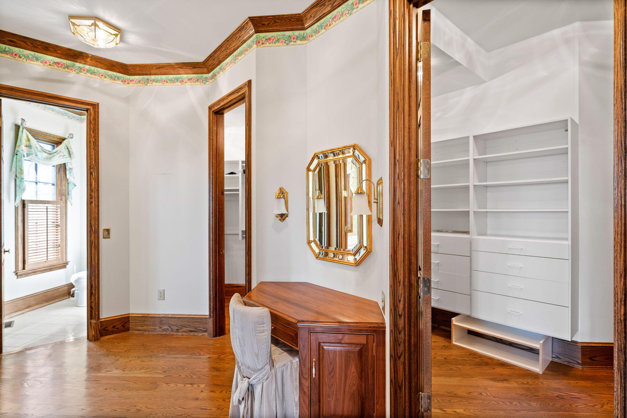 Union, Kentucky, 41091, United States, 6 Bedrooms Bedrooms, ,7 BathroomsBathrooms,Residential,For Sale,1997730