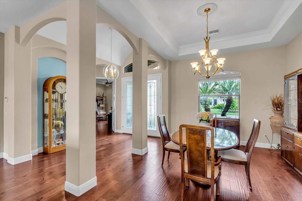 Bradenton, Florida, 34212, United States, 3 Bedrooms Bedrooms, ,3 BathroomsBathrooms,Residential,For Sale,1759767