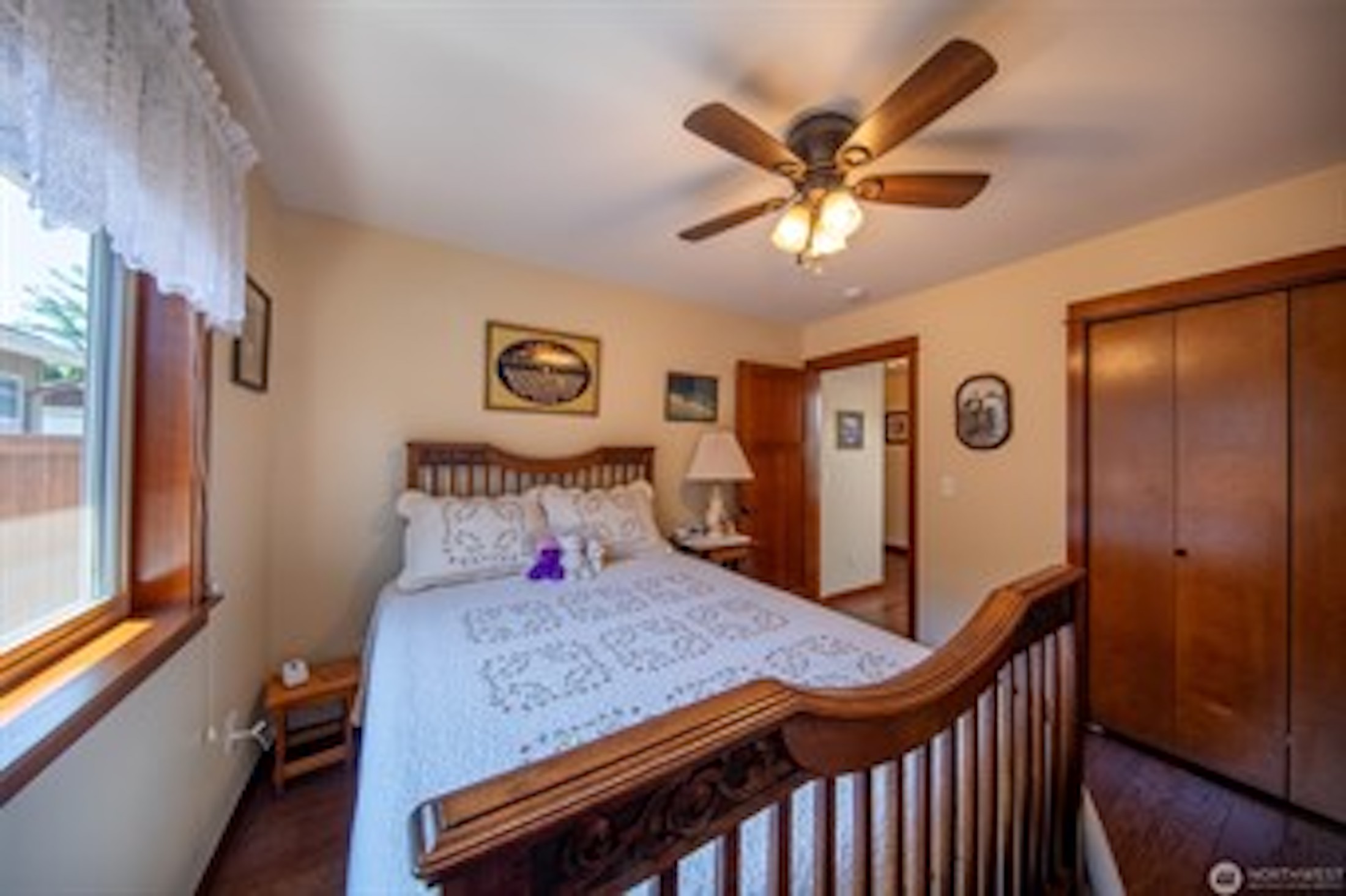  Your new beautiful Brownstone Home - 物件實景