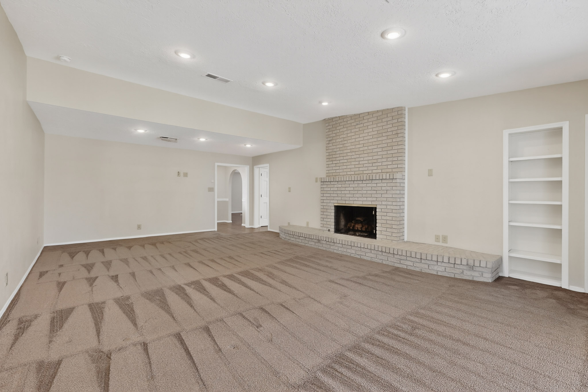 Albuquerque, New Mexico, 87109, United States, 4 Bedrooms Bedrooms, ,3 BathroomsBathrooms,Residential,For Sale,1985766