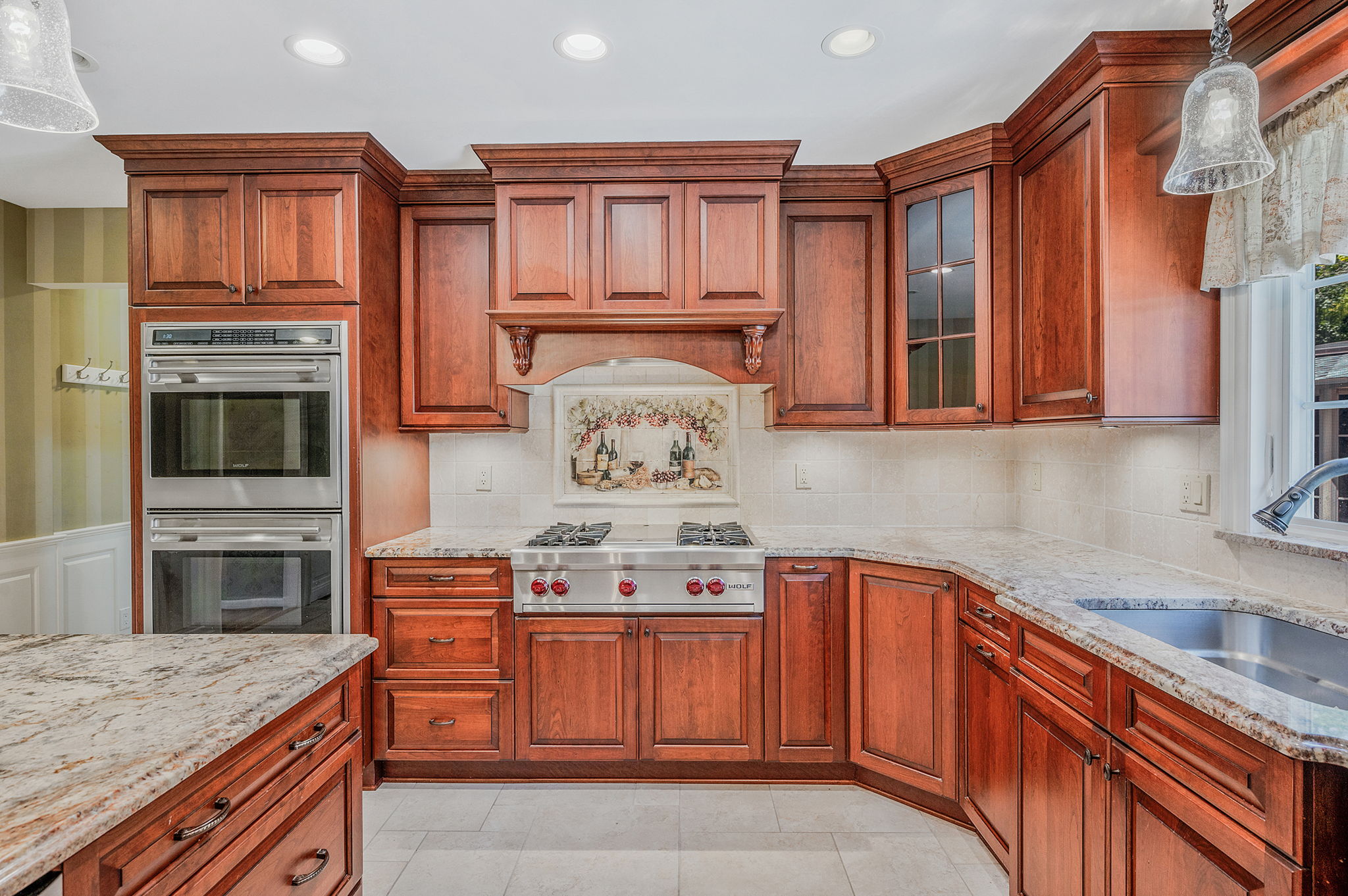 Mount Sinai, New York, 11766, United States, 4 Bedrooms Bedrooms, ,3 BathroomsBathrooms,Residential,For Sale,1924395