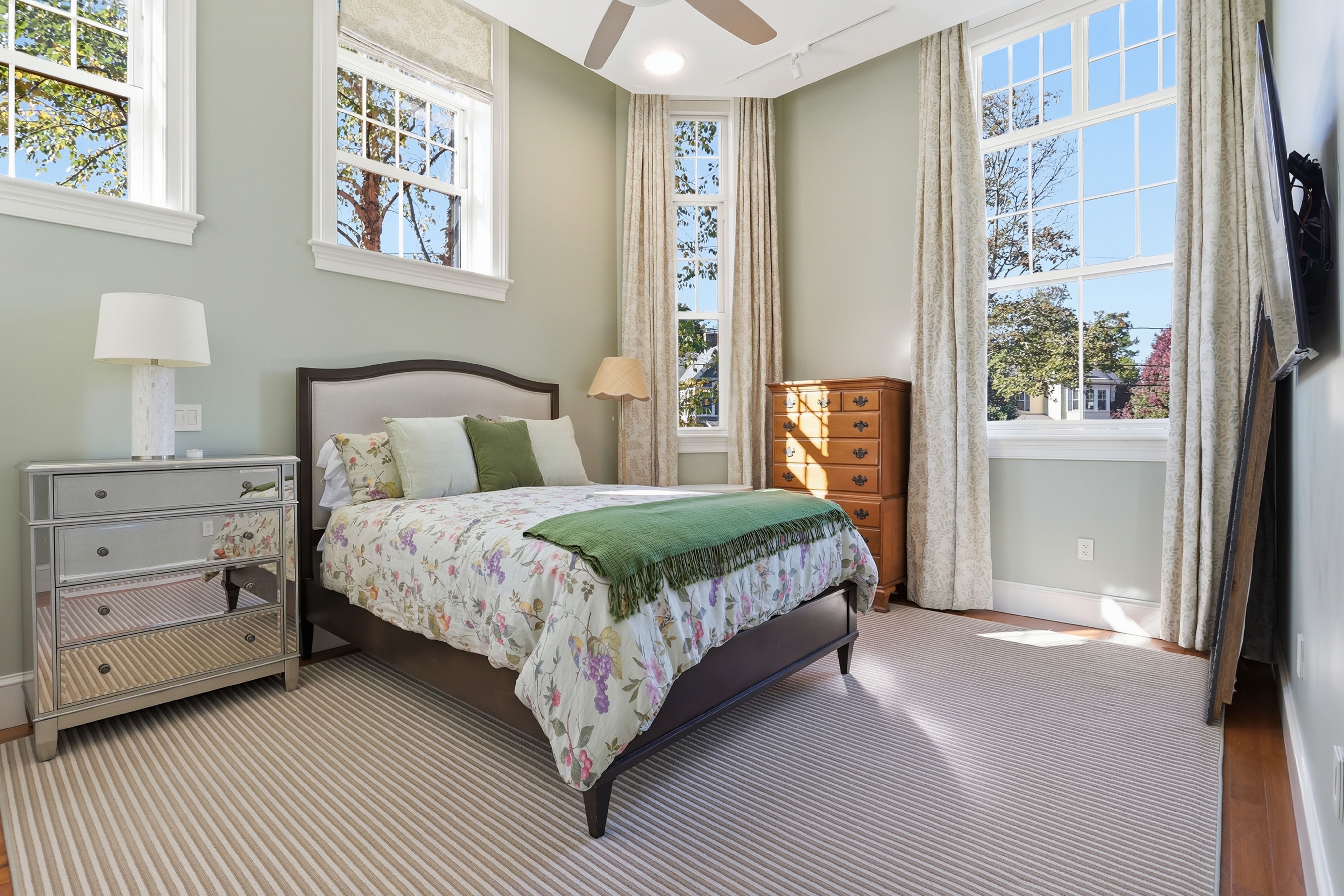  33 Forest Street - Unit 206, Lexington, MA 02421 - 物件實景