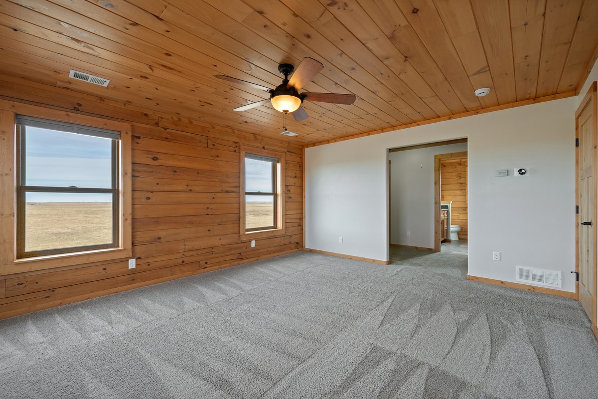 Carpenter, Wyoming, 82054, United States, 4 Bedrooms Bedrooms, ,3 BathroomsBathrooms,Residential,For Sale,1985736