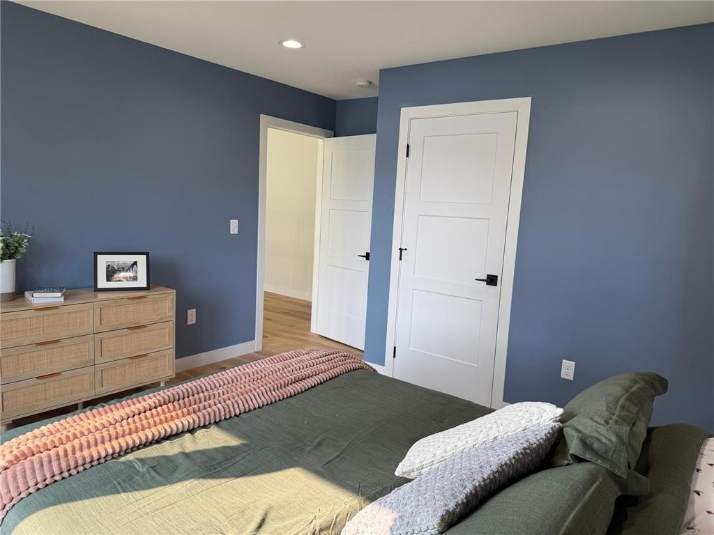 Alexandria, Minnesota, 56308, United States, 4 Bedrooms Bedrooms, ,2 BathroomsBathrooms,Residential,For Sale,2019044