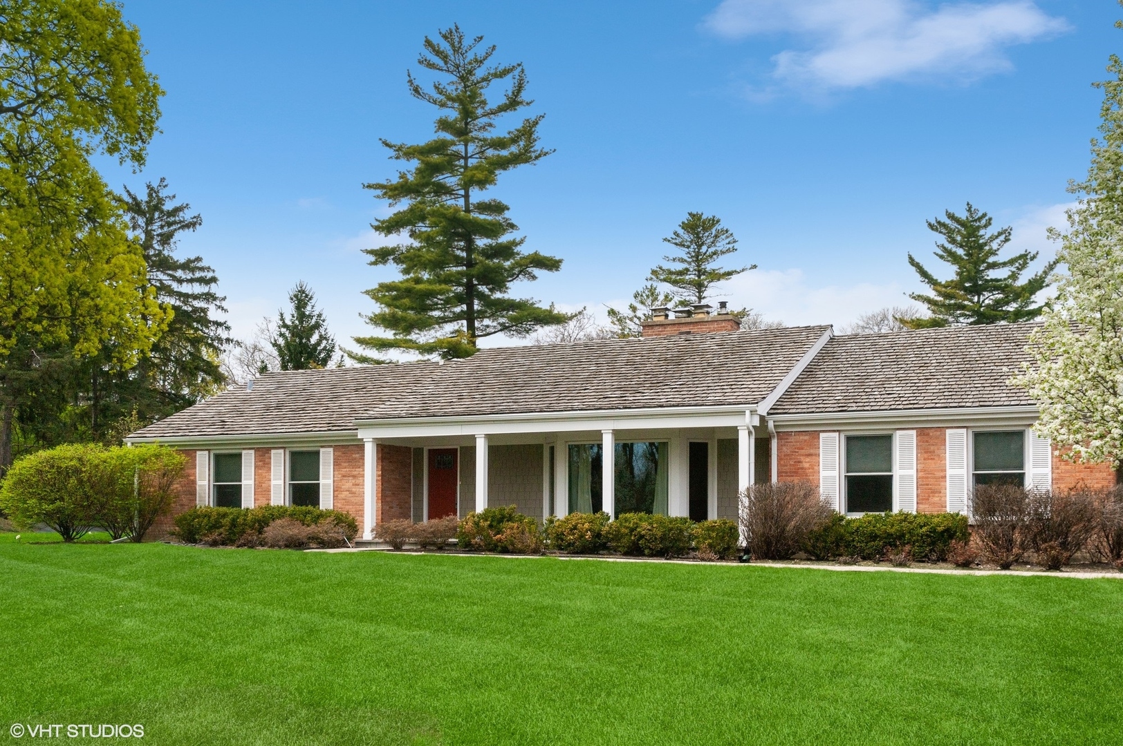 Lake Forest, Illinois, 60045, United States, 3 Bedrooms Bedrooms, ,5 BathroomsBathrooms,Residential,For Sale,1794834