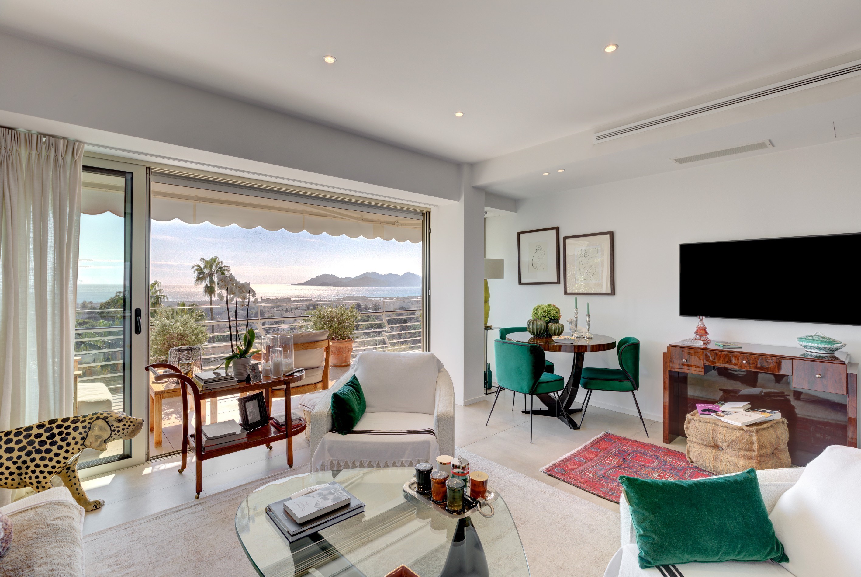  Luxury apartment with panoramic sea views in Cannes Californie - 物件實景
