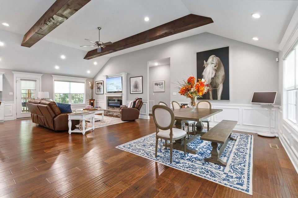 Somerset, Kentucky, 42503, United States, 4 Bedrooms Bedrooms, ,3 BathroomsBathrooms,Residential,For Sale,1981769