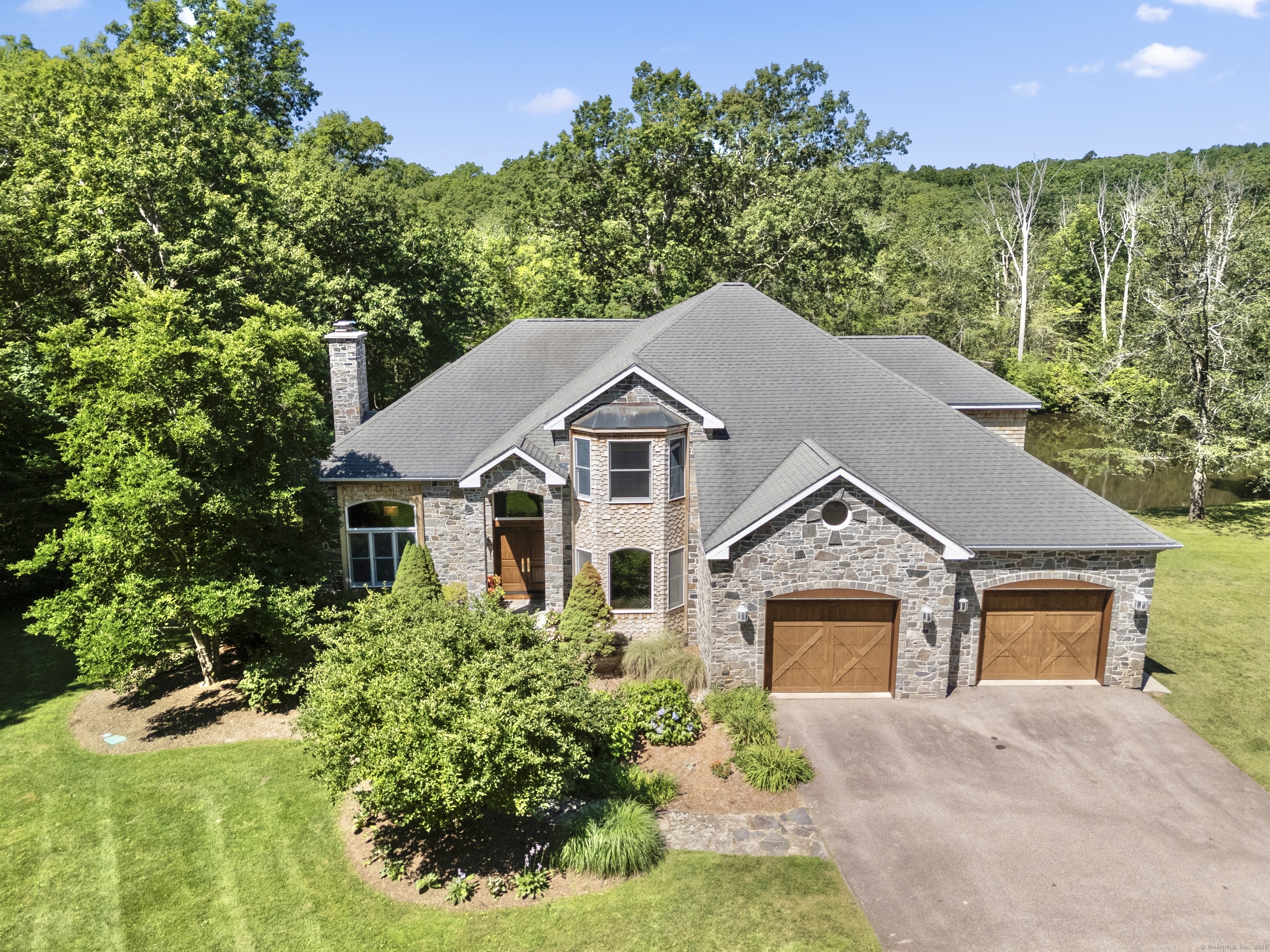 Salem, Connecticut, 06420, United States, 4 Bedrooms Bedrooms, ,3 BathroomsBathrooms,Residential,For Sale,1901862