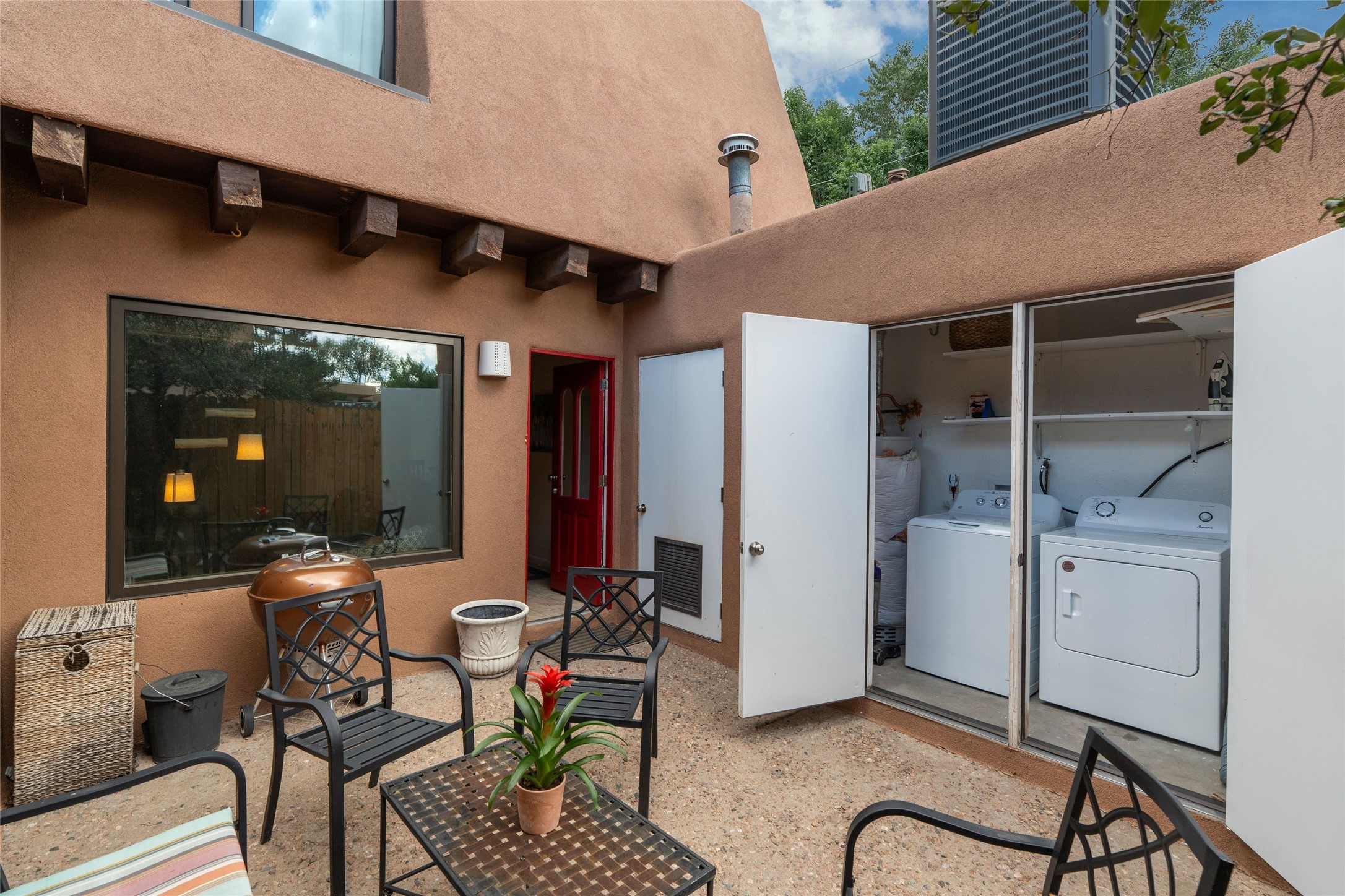  1043 Don Diego Avenue, Unit E - 物件實景