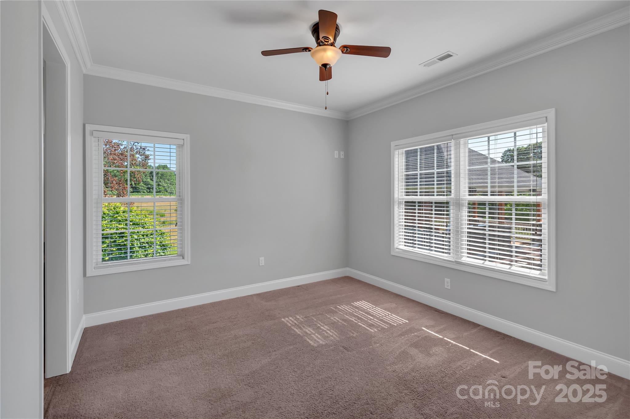 Shelby, North Carolina, 28150, United States, 3 Bedrooms Bedrooms, ,4 BathroomsBathrooms,Residential,For Sale,1868459