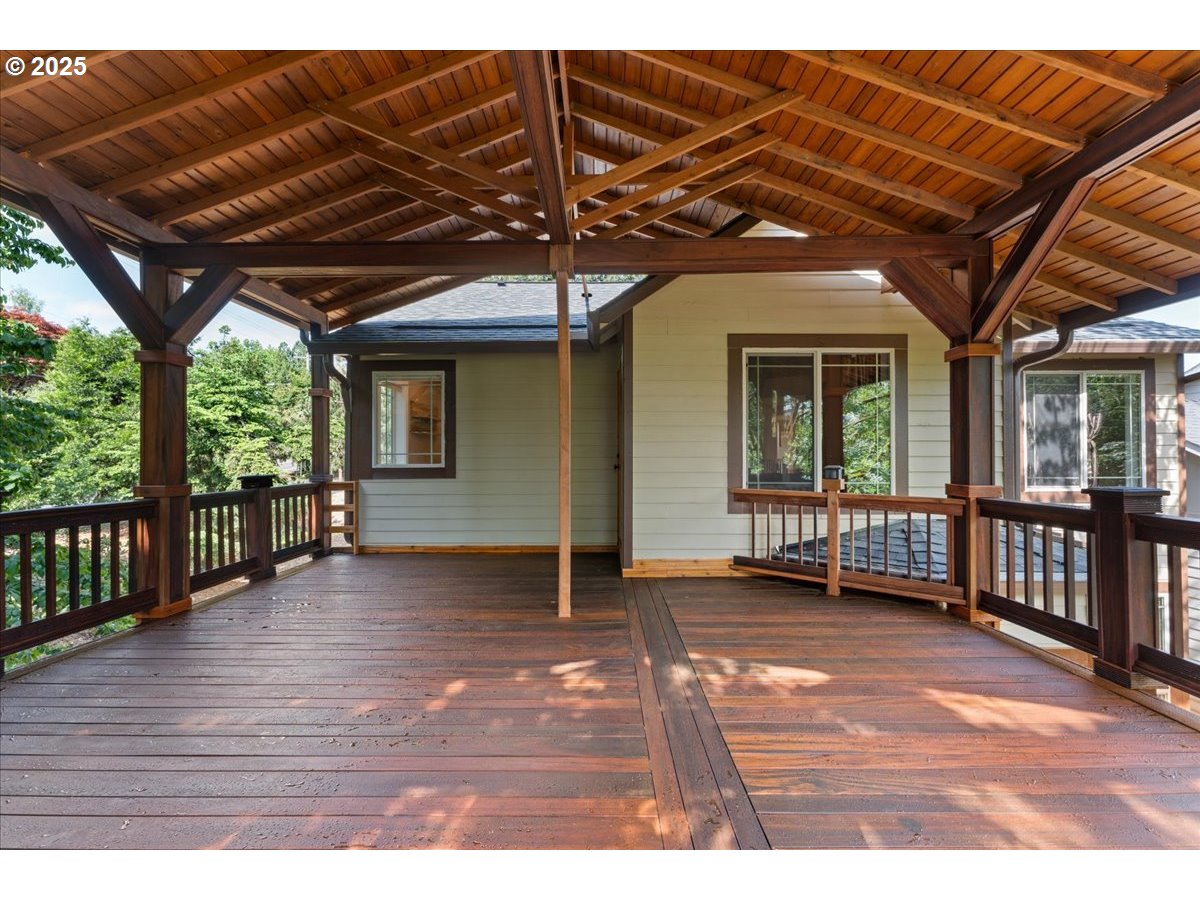 Portland, Oregon, 97266, United States, 4 Bedrooms Bedrooms, ,3 BathroomsBathrooms,Residential,For Sale,1836863