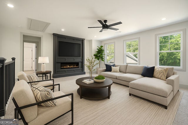 Oxford, Georgia, 30054, United States, 5 Bedrooms Bedrooms, ,4 BathroomsBathrooms,Residential,For Sale,1999164