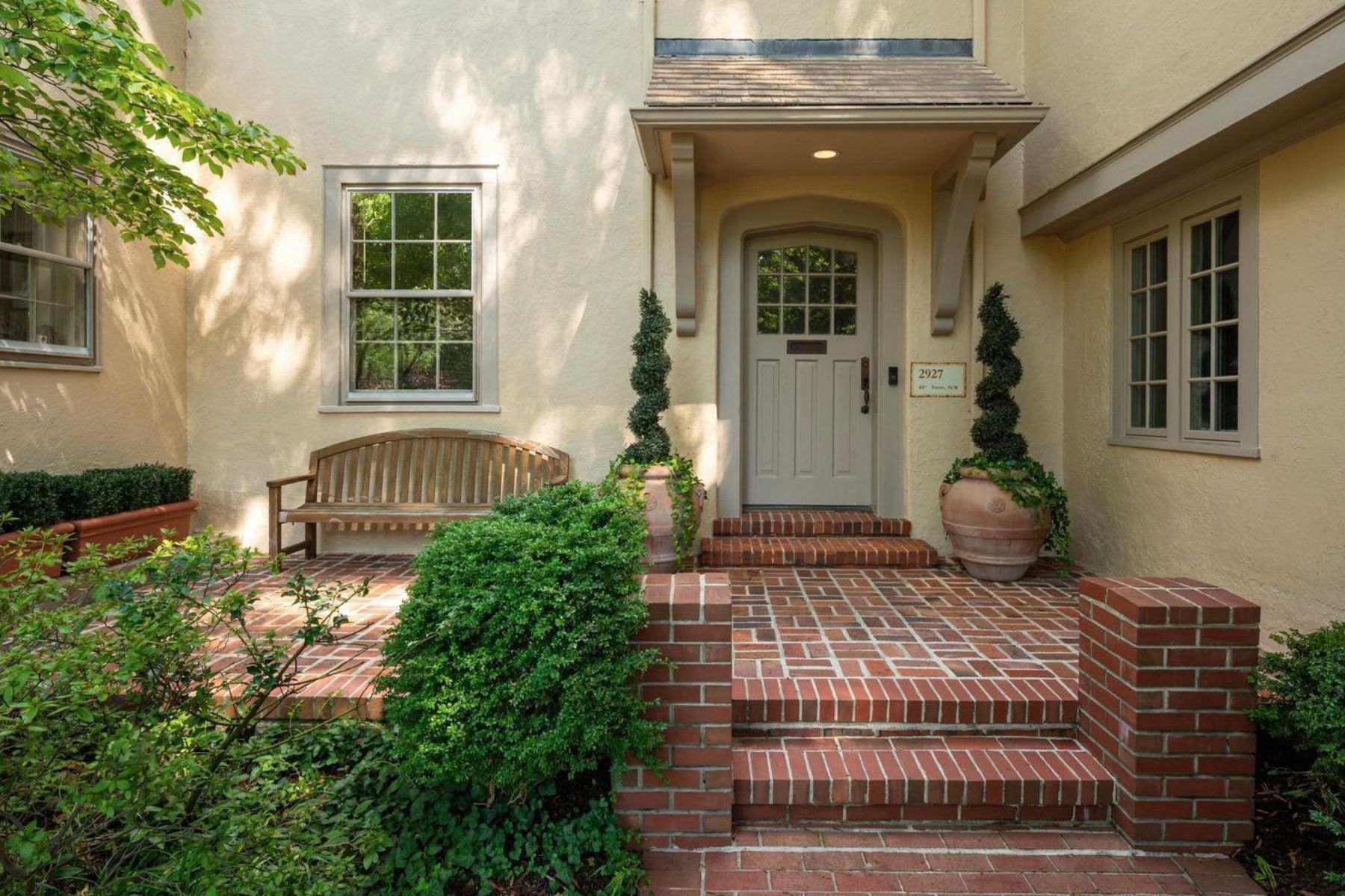  2927 44th Street NW, Washington, DC, 20016 - 物件實景