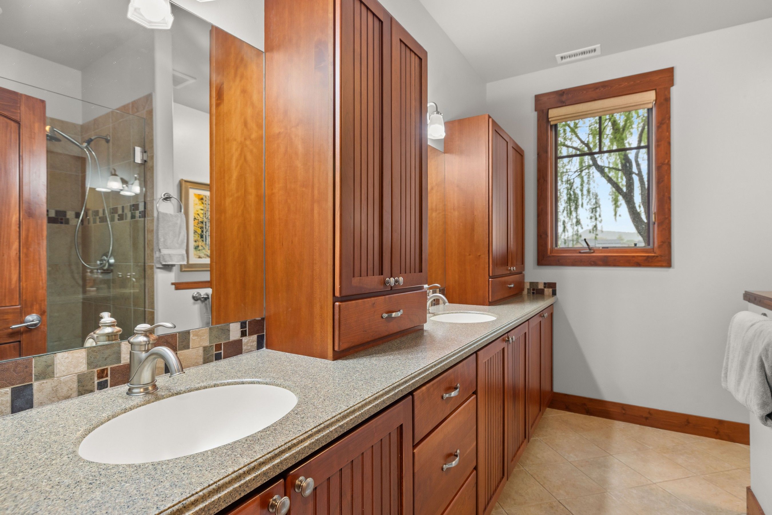  Private Fairway Living in River Valley Ranch - 物件實景