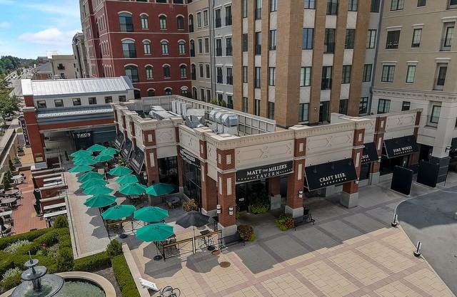 Carmel, Indiana, 46032, United States, 3 Bedrooms Bedrooms, ,4 BathroomsBathrooms,Residential,For Sale,2000560