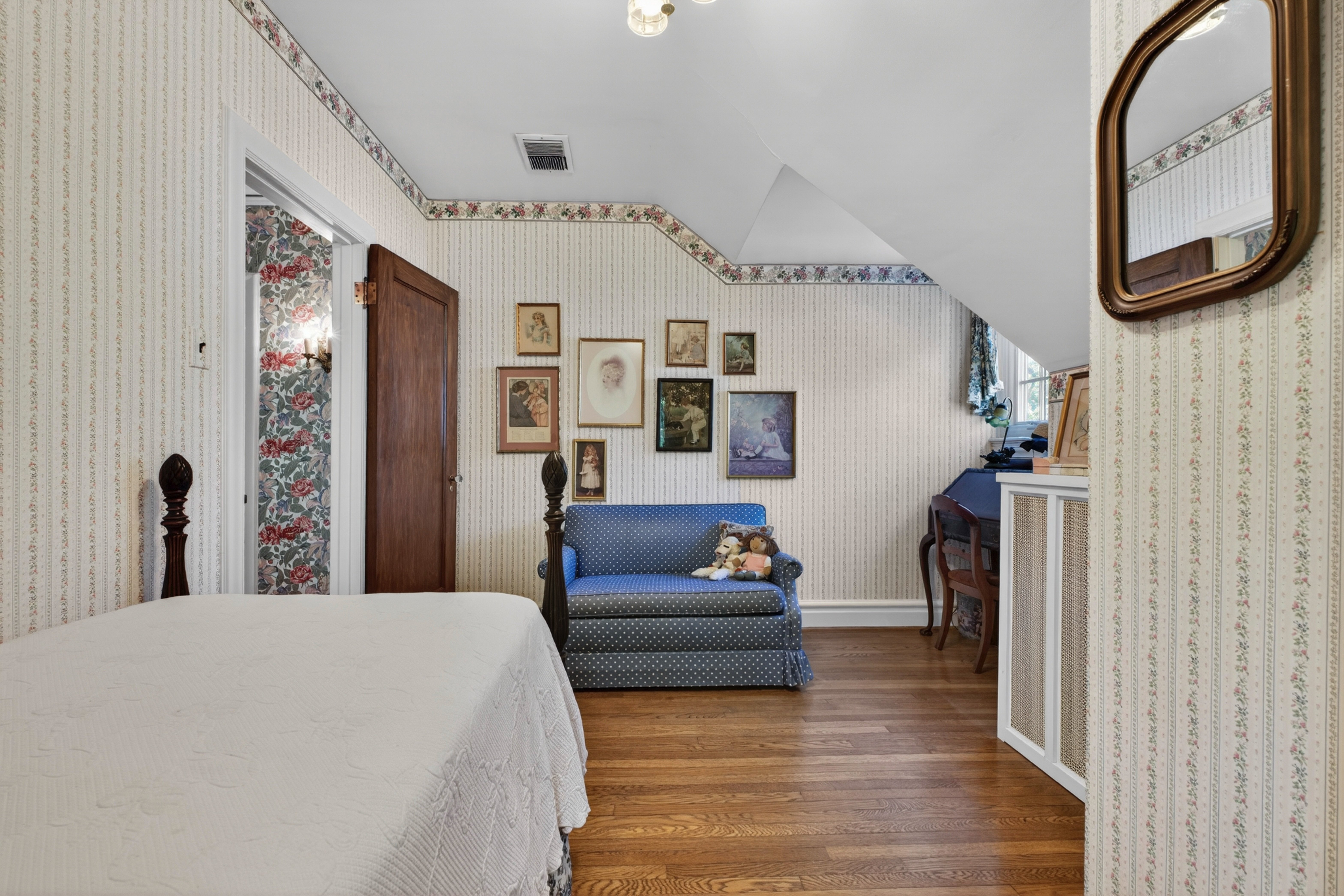  A once-in-a-lifetime opportunity in Webster Groves - 物件實景