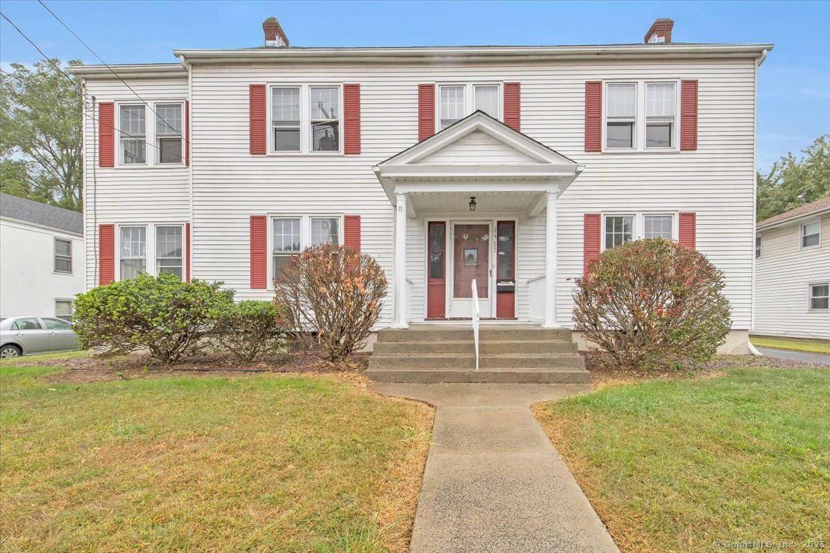 Wethersfield, Connecticut, 06109, United States, 6 Bedrooms Bedrooms, ,3 BathroomsBathrooms,Residential,For Sale,2007833