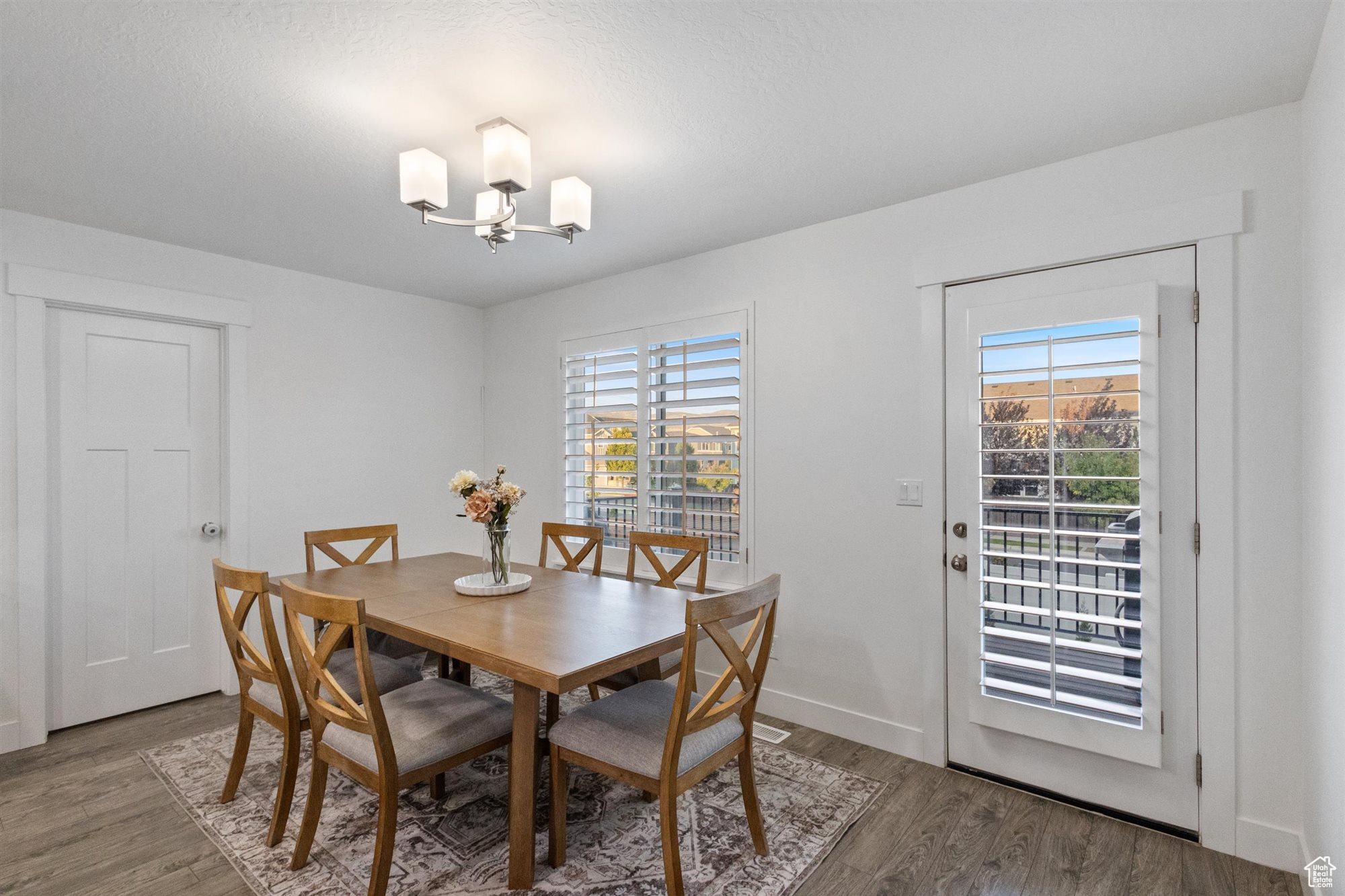 Bluffdale, Utah, 84065, United States, 4 Bedrooms Bedrooms, ,4 BathroomsBathrooms,Residential,For Sale,1910817