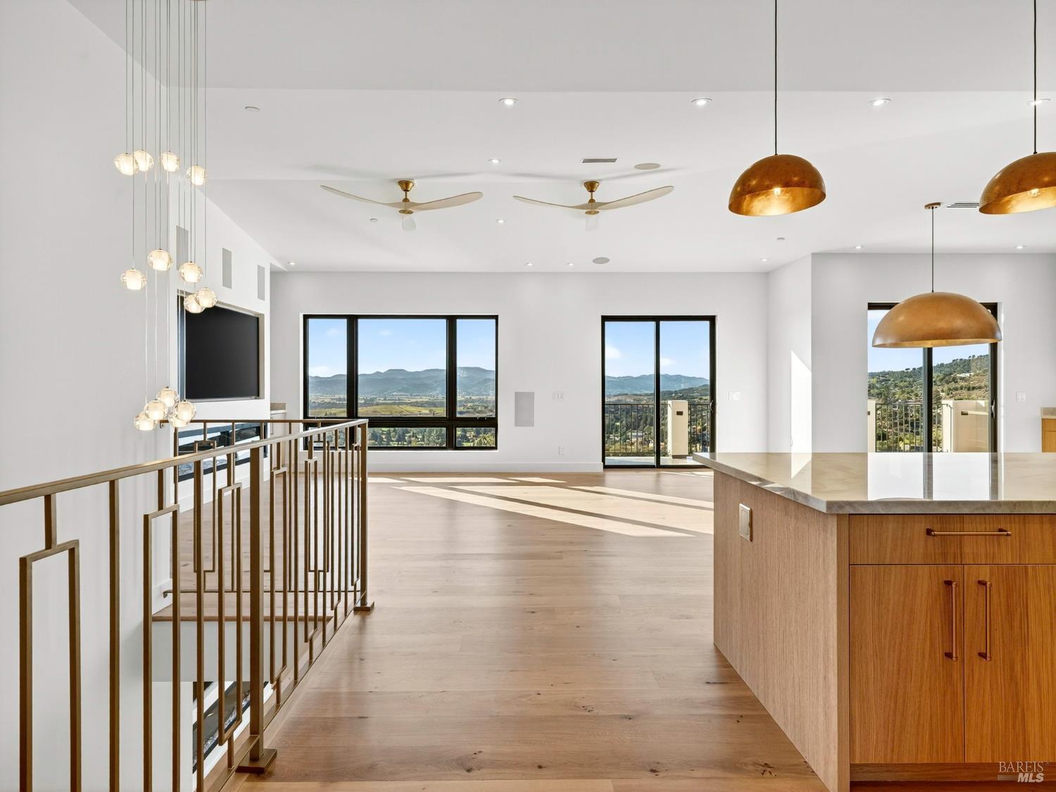 Napa, California, 94558, United States, 3 Bedrooms Bedrooms, ,5 BathroomsBathrooms,Residential,For Sale,1991102