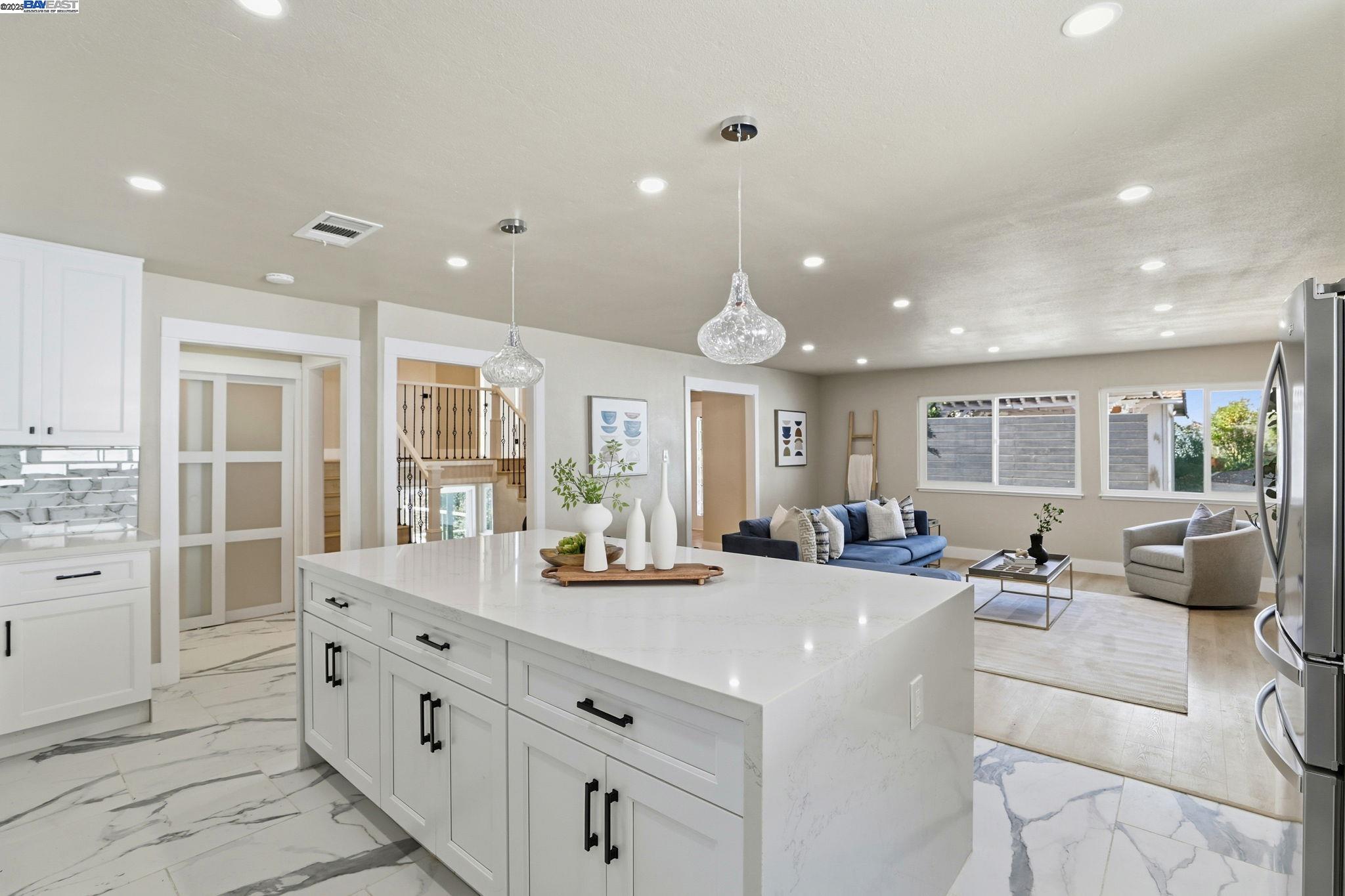 San Jose, California, 95127, United States, 4 Bedrooms Bedrooms, ,4 BathroomsBathrooms,Residential,For Sale,1988045