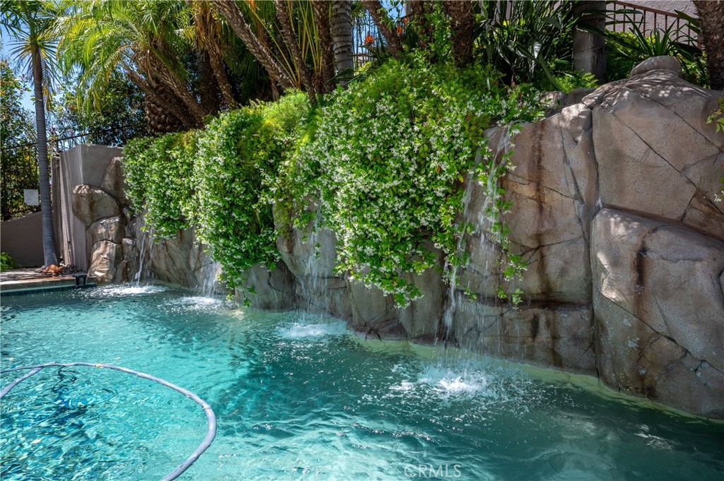 Canyon Lake, California, 92587, United States, 3 Bedrooms Bedrooms, ,2 BathroomsBathrooms,Residential,For Sale,1810580