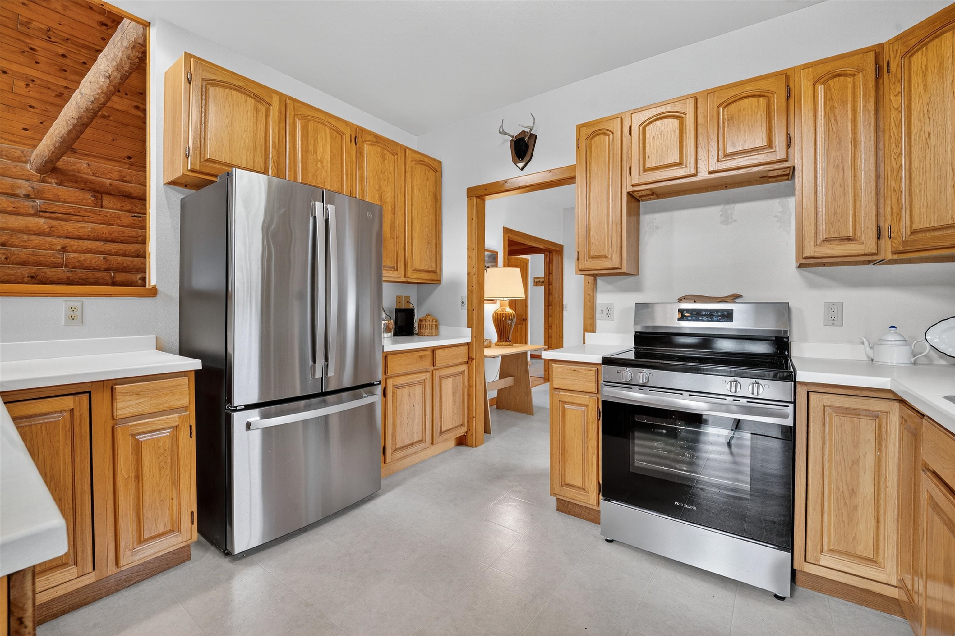 IOLA, Wisconsin, 54945, United States, 2 Bedrooms Bedrooms, ,3 BathroomsBathrooms,Residential,For Sale,1991168