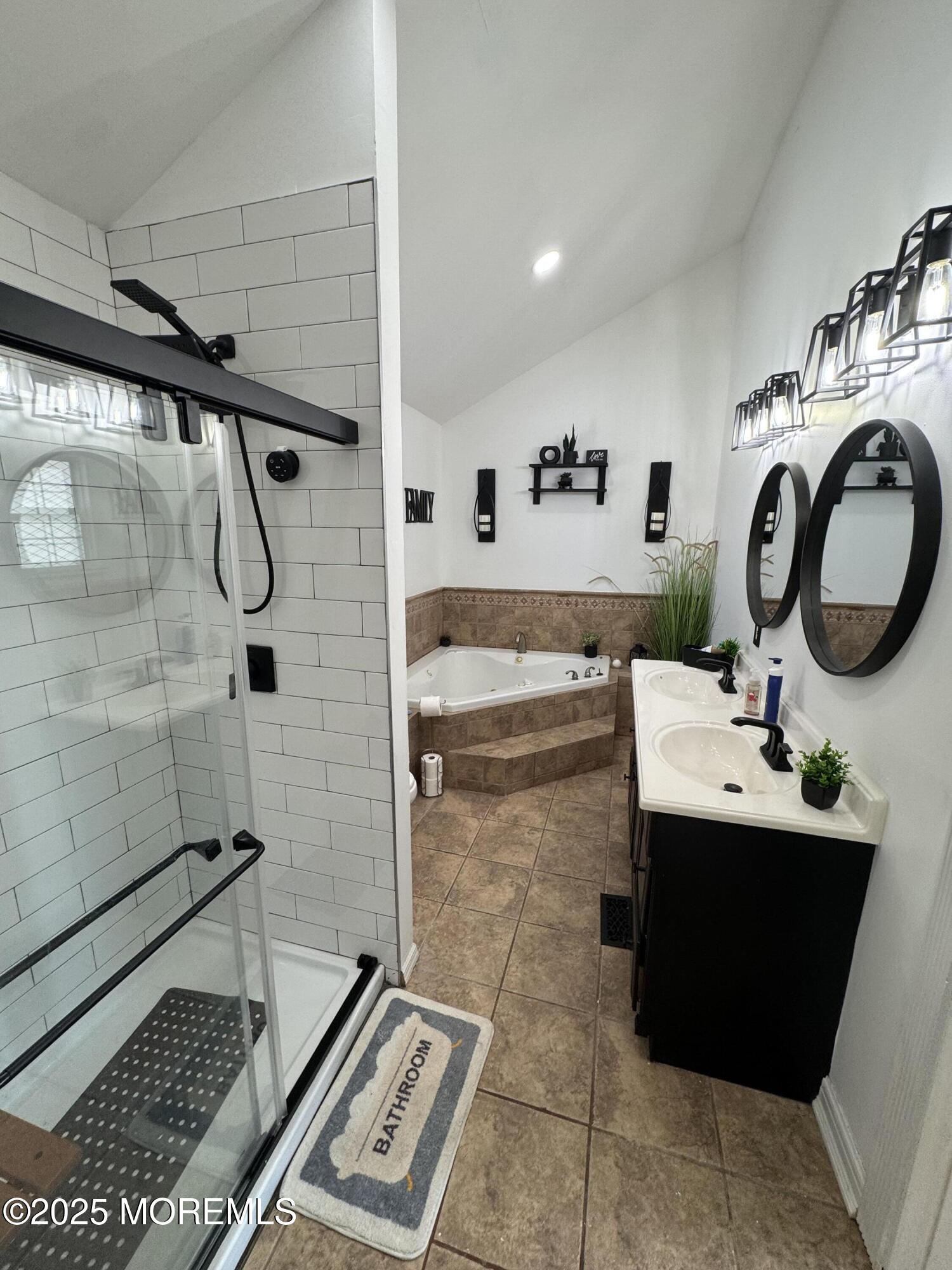 Howell, New Jersey, 07731, United States, 4 Bedrooms Bedrooms, ,3 BathroomsBathrooms,Residential,For Sale,1944889