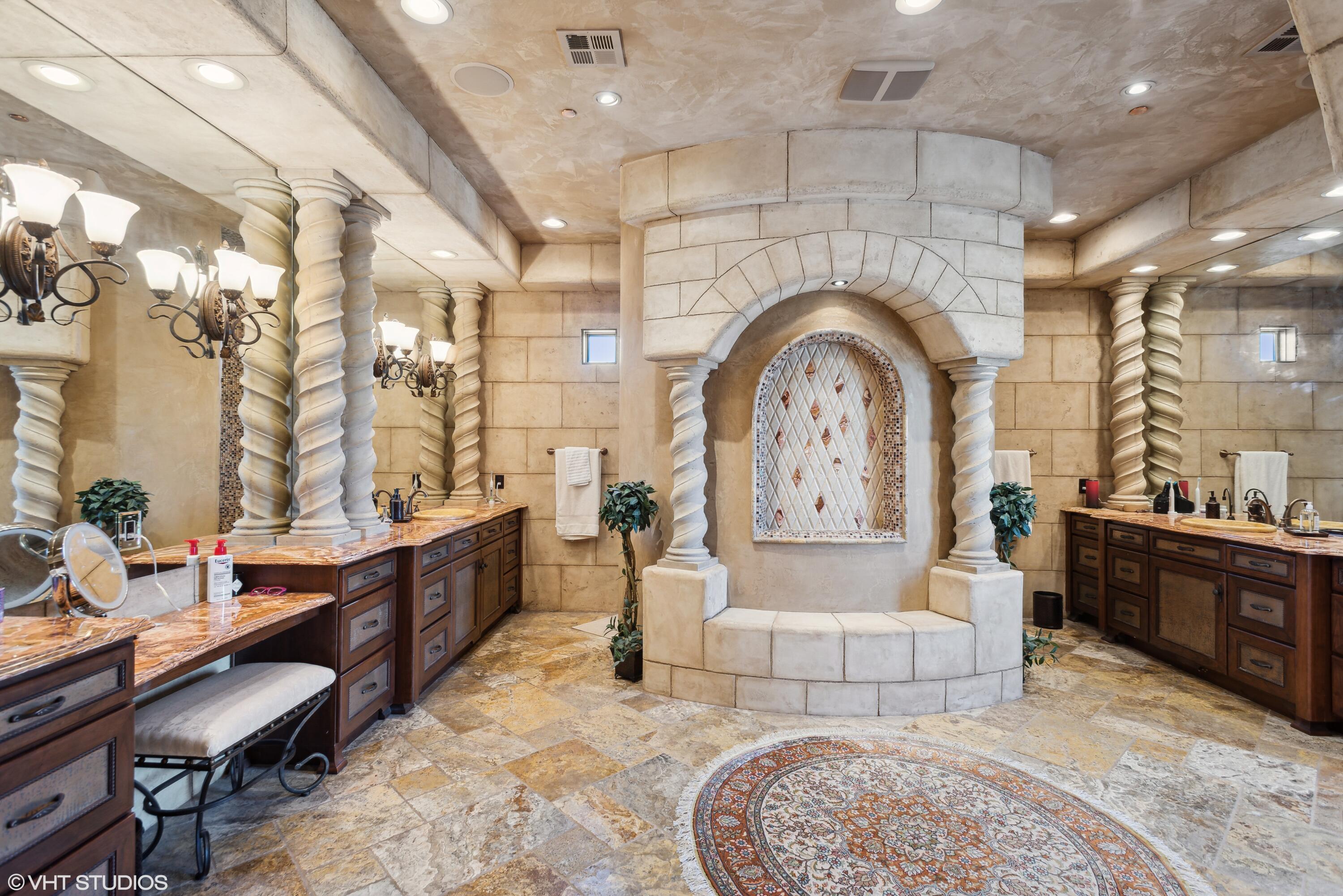 Washington, Utah, 84780, United States, 7 Bedrooms Bedrooms, ,7 BathroomsBathrooms,Residential,For Sale,2005134