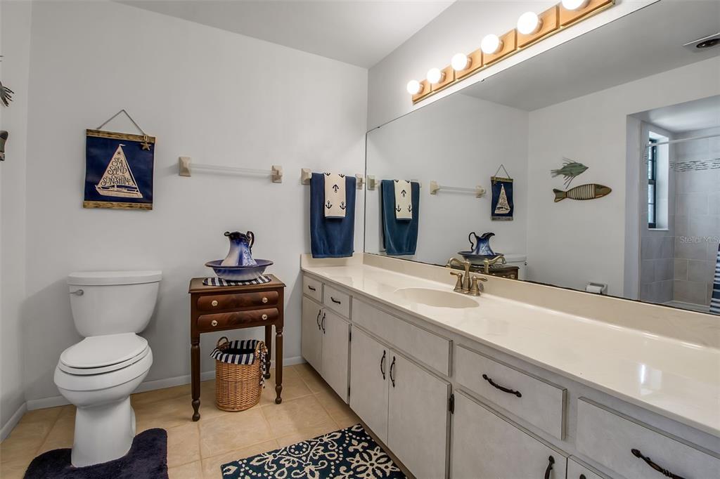 Sarasota, Florida, 34241, United States, 3 Bedrooms Bedrooms, ,3 BathroomsBathrooms,Residential,For Sale,2003137