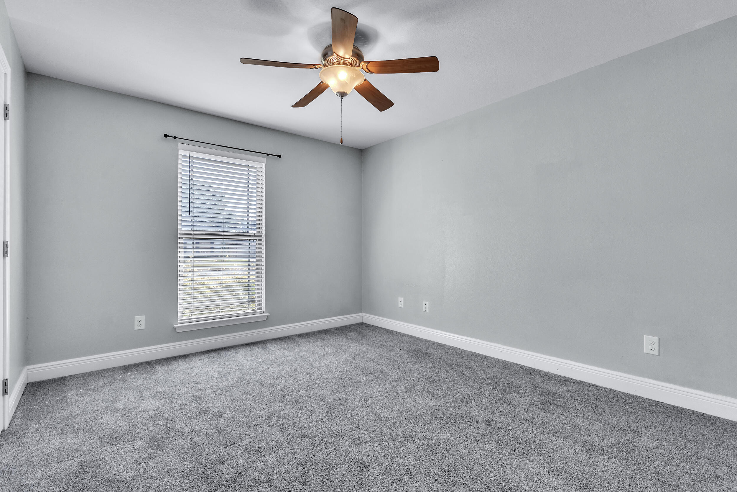 Pace, Florida, 32571, United States, 4 Bedrooms Bedrooms, ,3 BathroomsBathrooms,Residential,For Sale,2003457