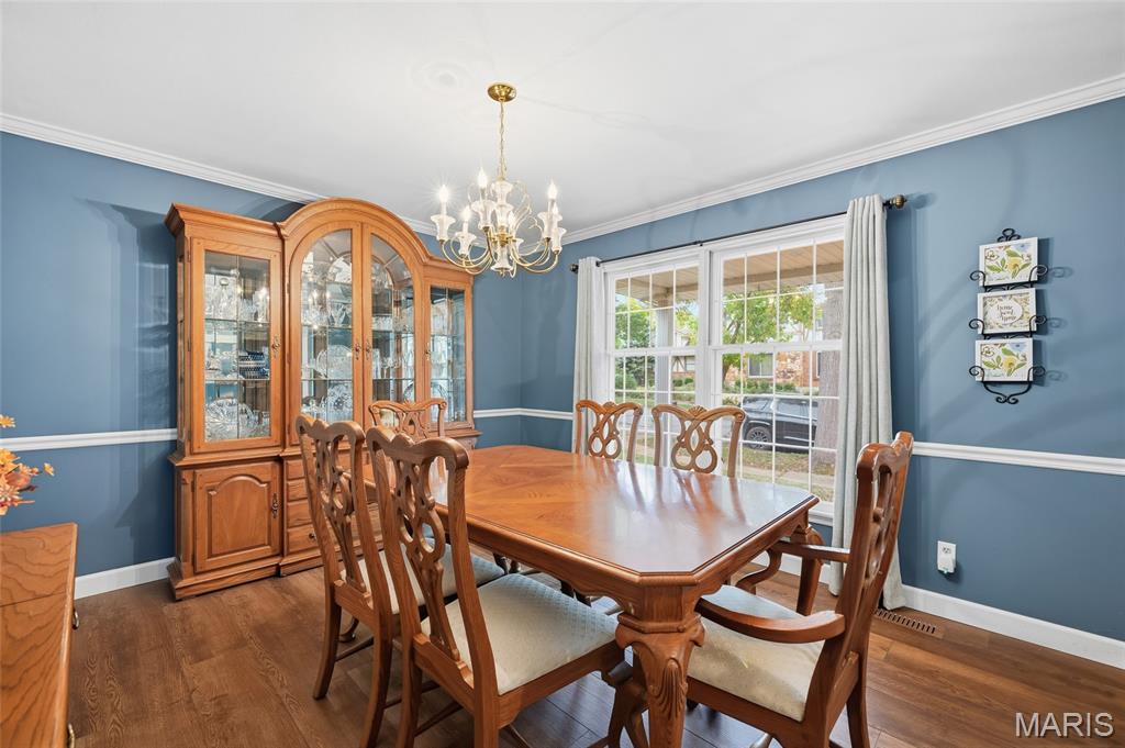 Unincorporated, Missouri, 63129, United States, 4 Bedrooms Bedrooms, ,4 BathroomsBathrooms,Residential,For Sale,1992793