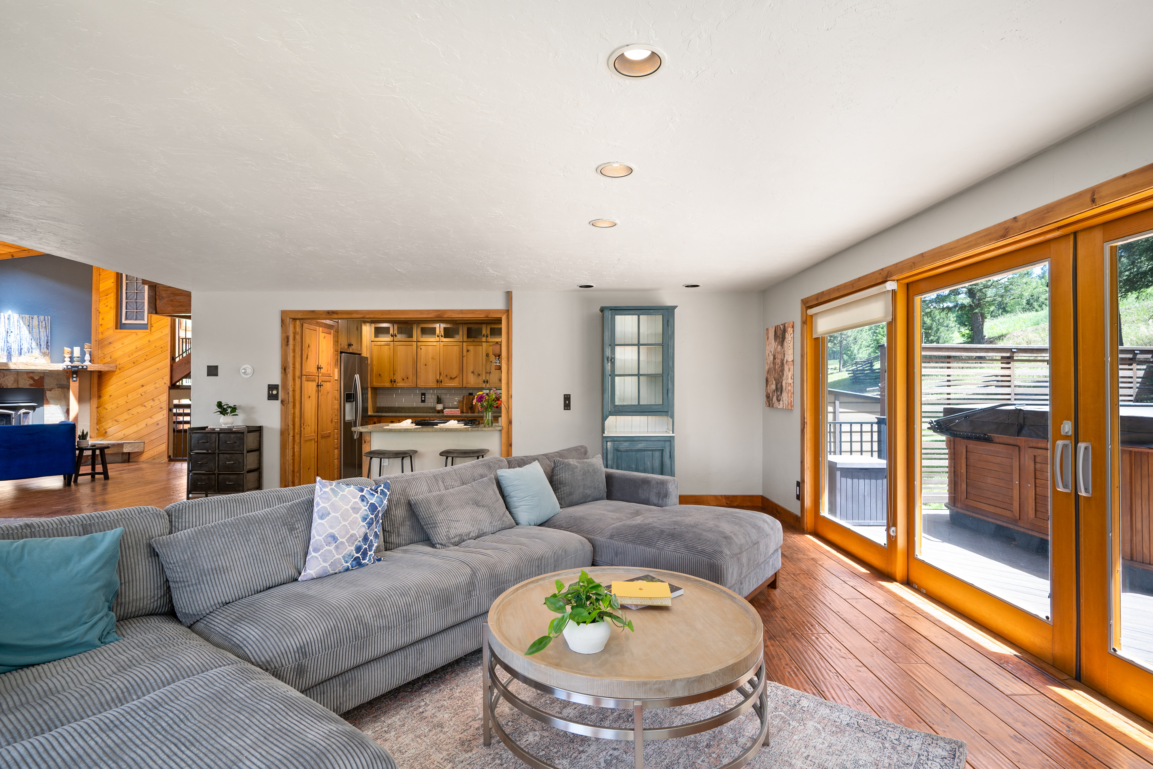 32843 Deep Forest Road, Evergreen, CO, 80439 - 物件實景