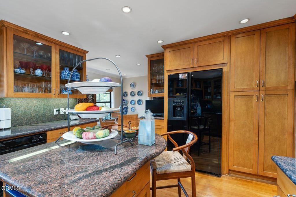 Pasadena, California, 91105, United States, 3 Bedrooms Bedrooms, ,2 BathroomsBathrooms,Residential,For Sale,1941777