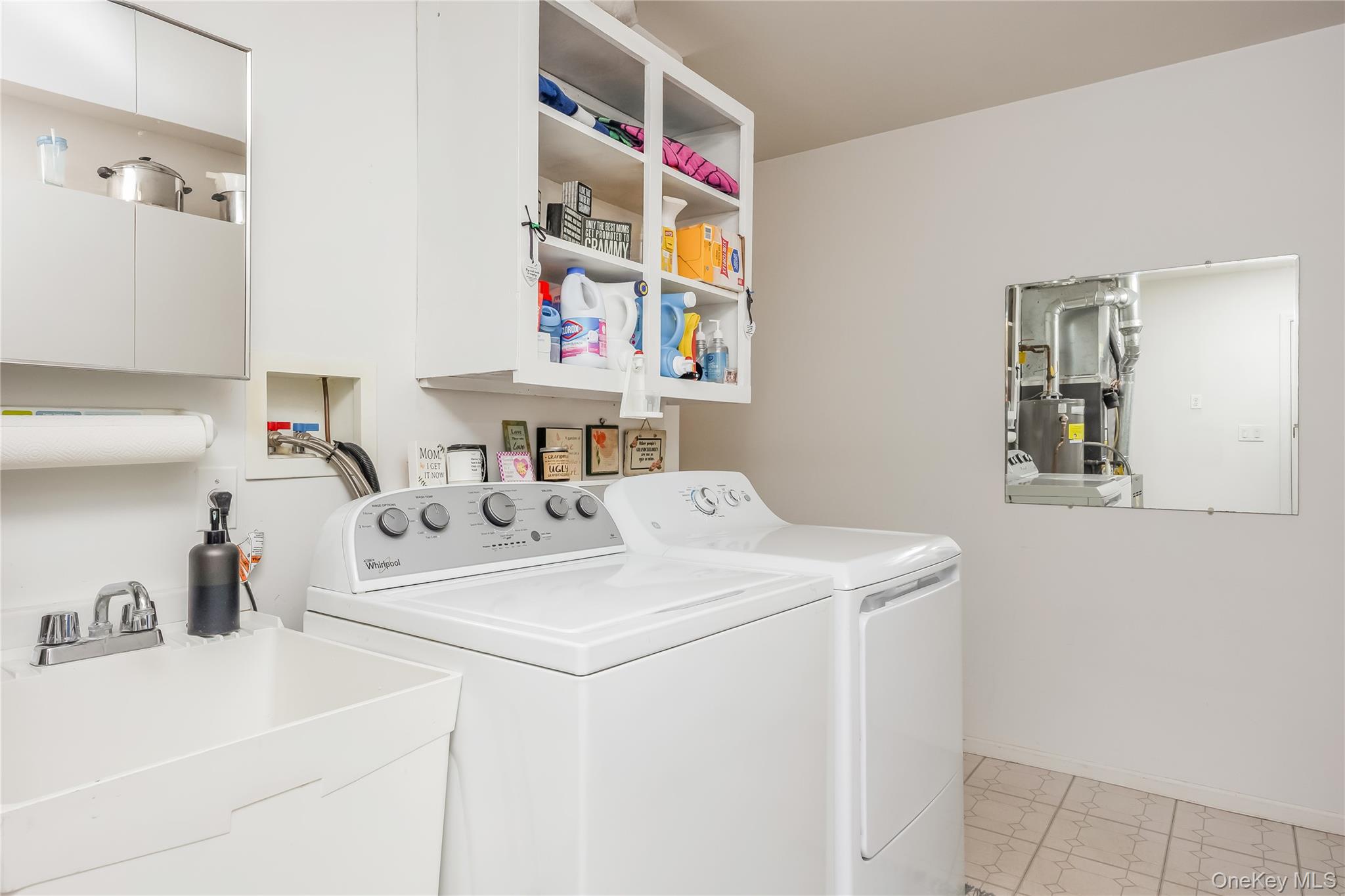 Coram, New York, 11727, United States, 2 Bedrooms Bedrooms, ,2 BathroomsBathrooms,Residential,For Sale,1917396