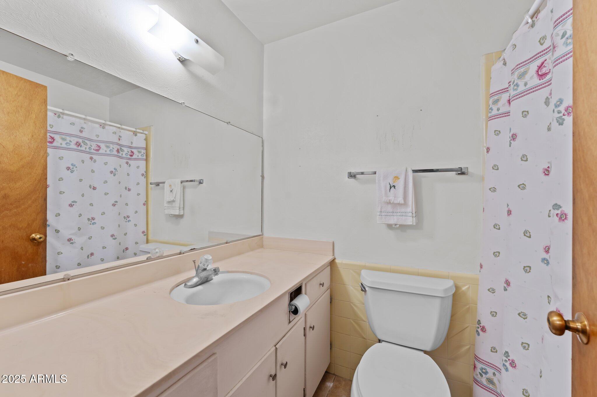 Wickenburg, Arizona, 85390, United States, 4 Bedrooms Bedrooms, ,2 BathroomsBathrooms,Residential,For Sale,1983414