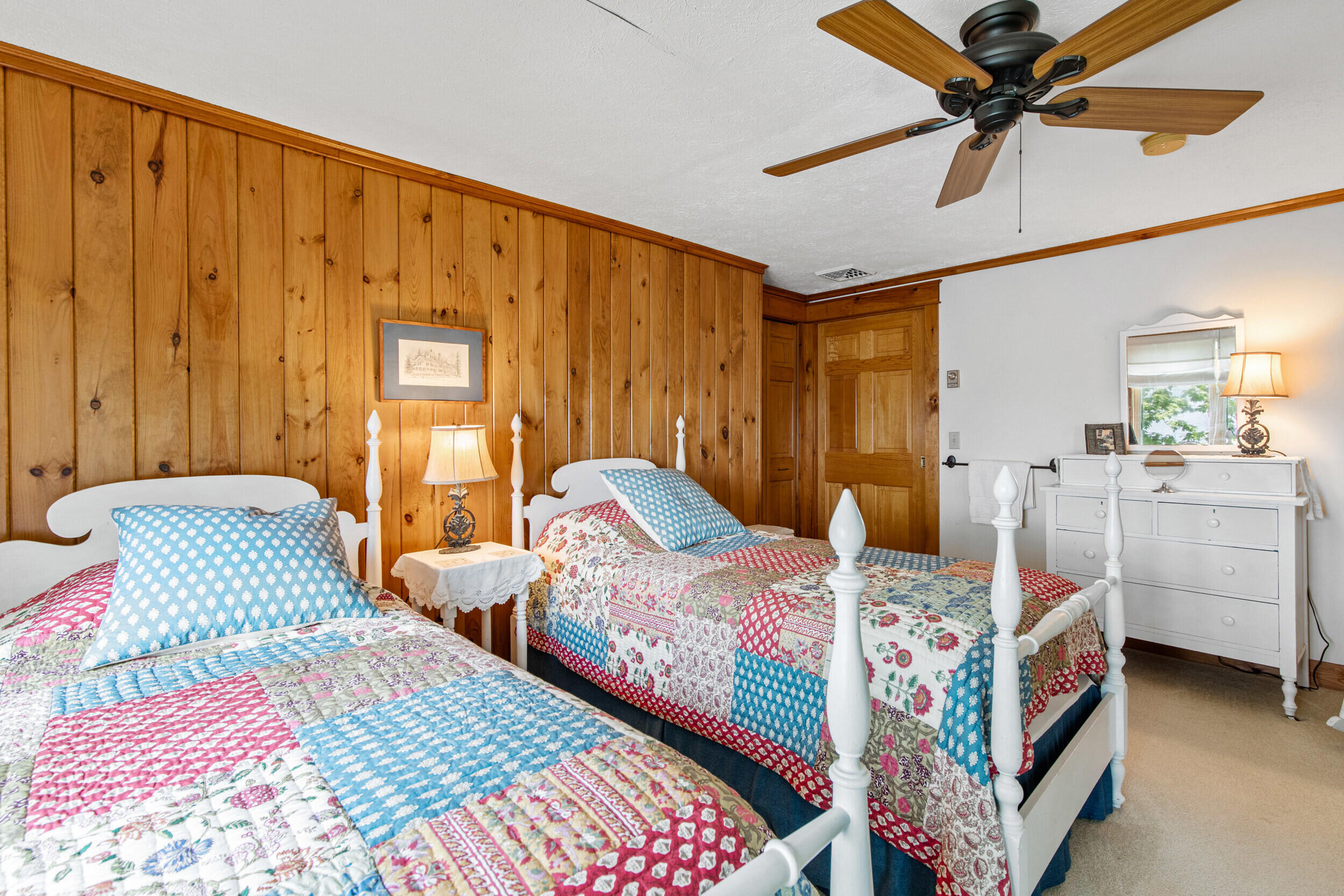 Raymond, Maine, 04071, United States, 4 Bedrooms Bedrooms, ,3 BathroomsBathrooms,Residential,For Sale,1974658