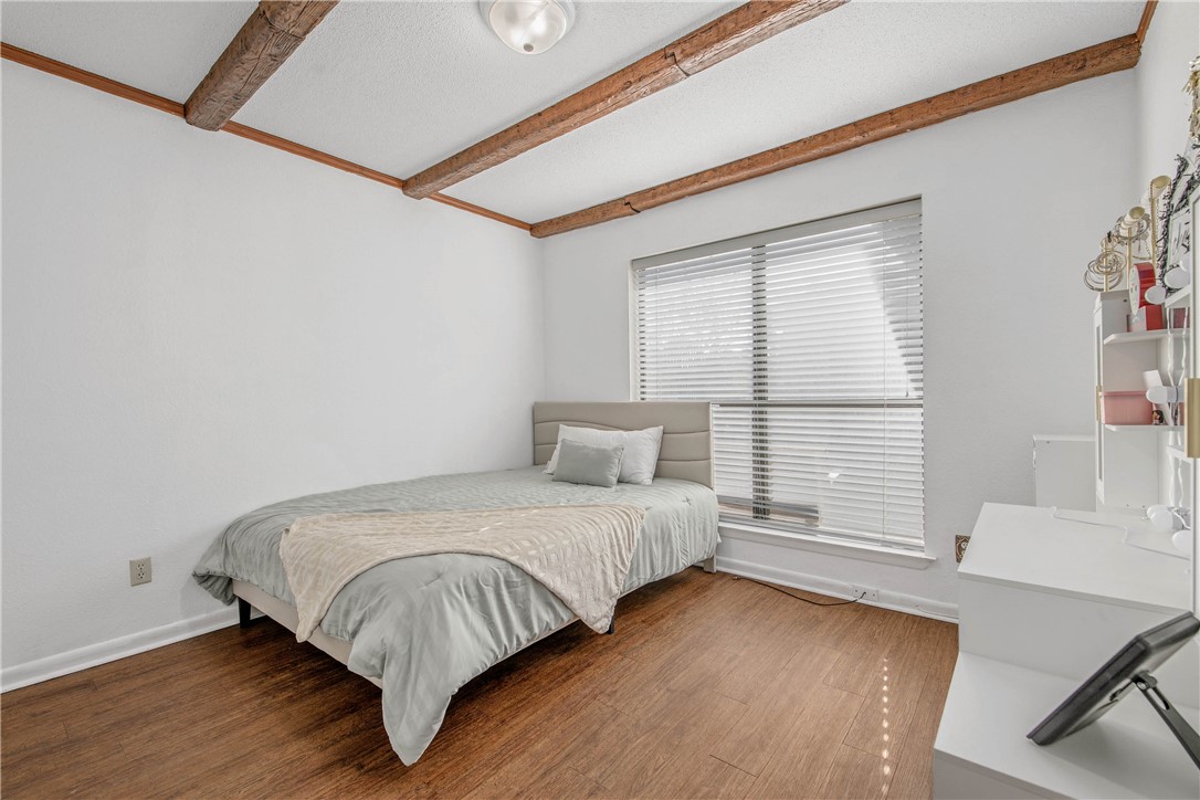 Bryan, Texas, 77802, United States, 3 Bedrooms Bedrooms, ,2 BathroomsBathrooms,Residential,For Sale,1975347