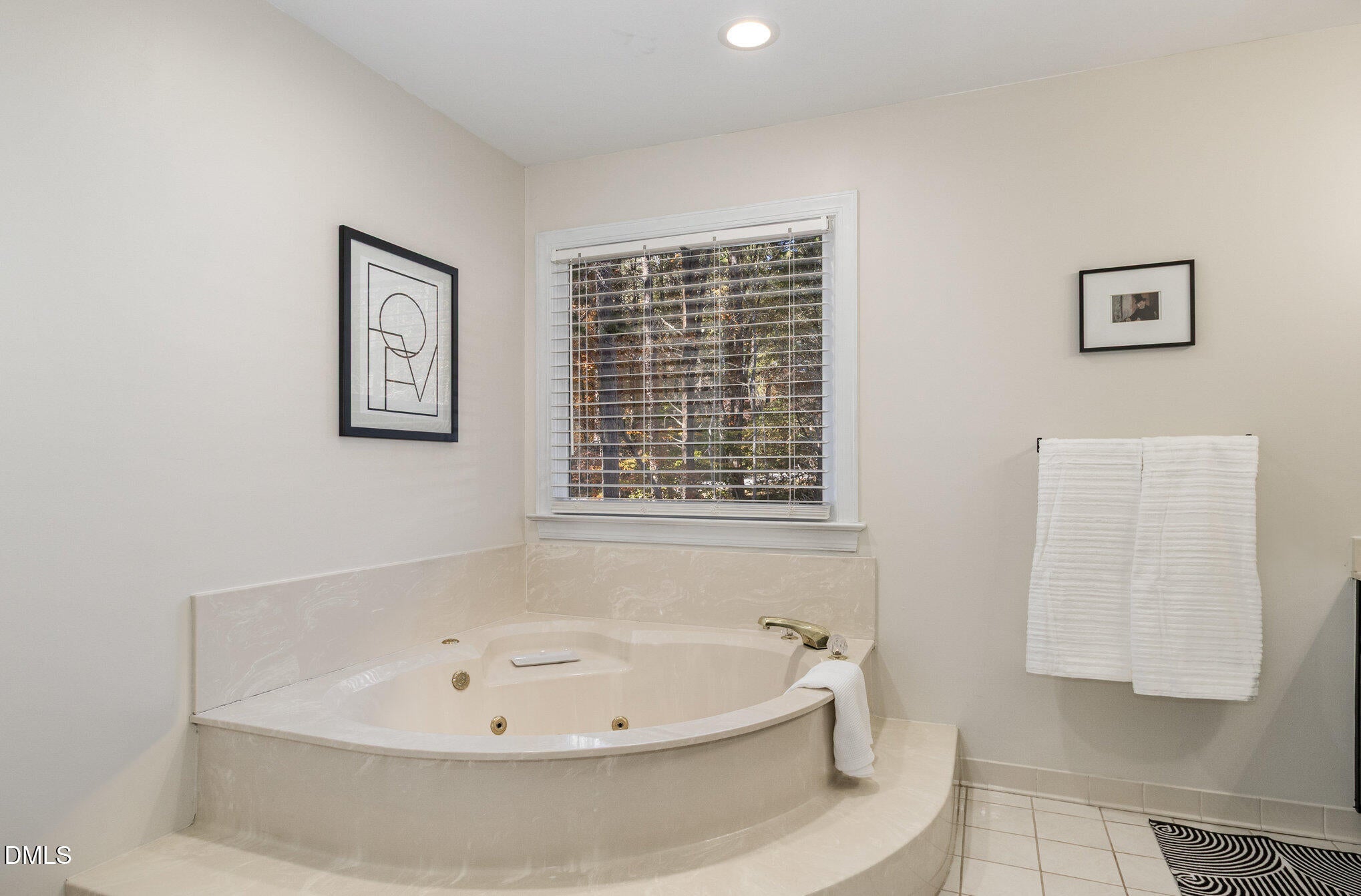 Hillsborough, North Carolina, 27278, United States, 4 Bedrooms Bedrooms, ,3 BathroomsBathrooms,Residential,For Sale,1988246