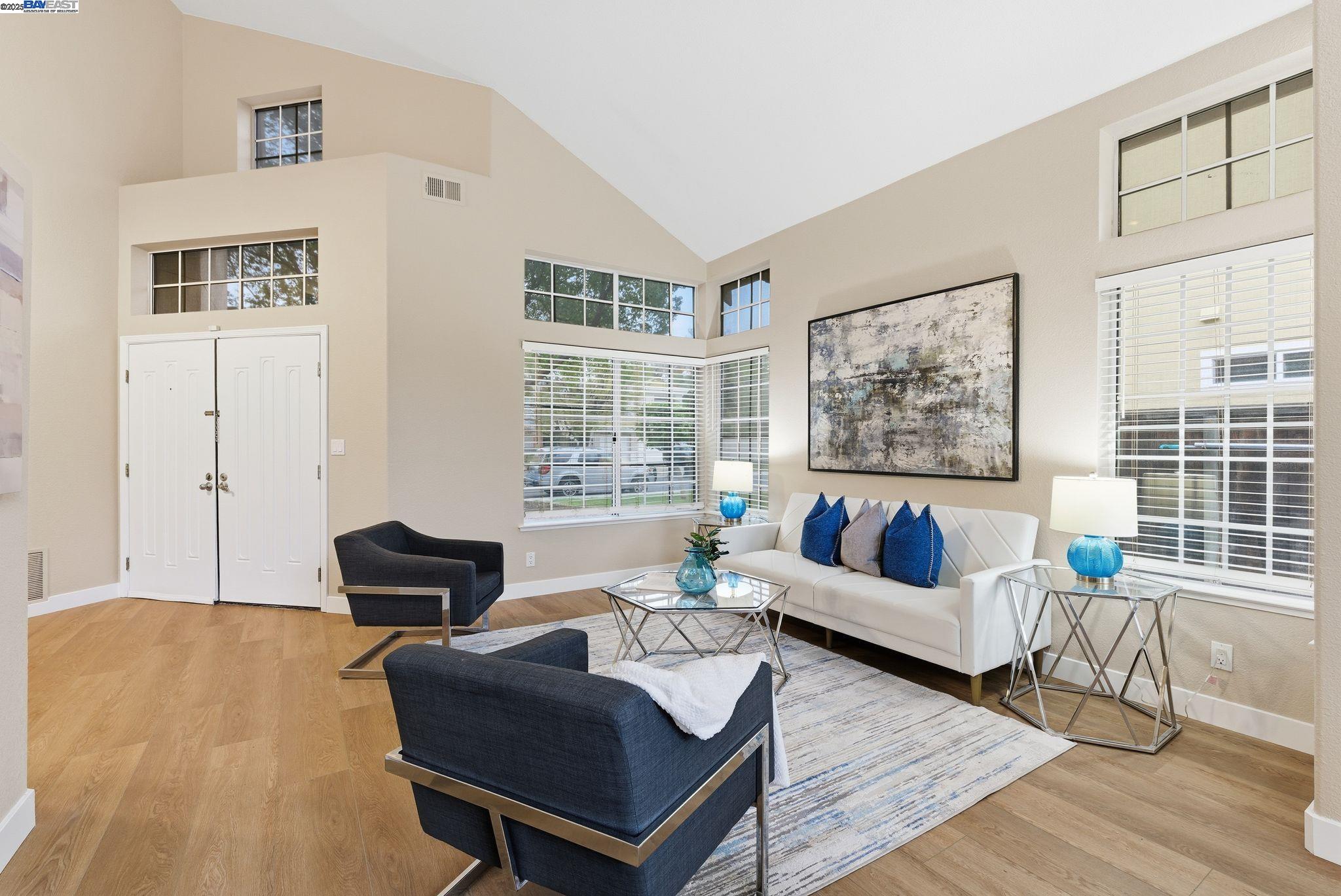 Tracy, California, 95376, United States, 4 Bedrooms Bedrooms, ,3 BathroomsBathrooms,Residential,For Sale,2002934