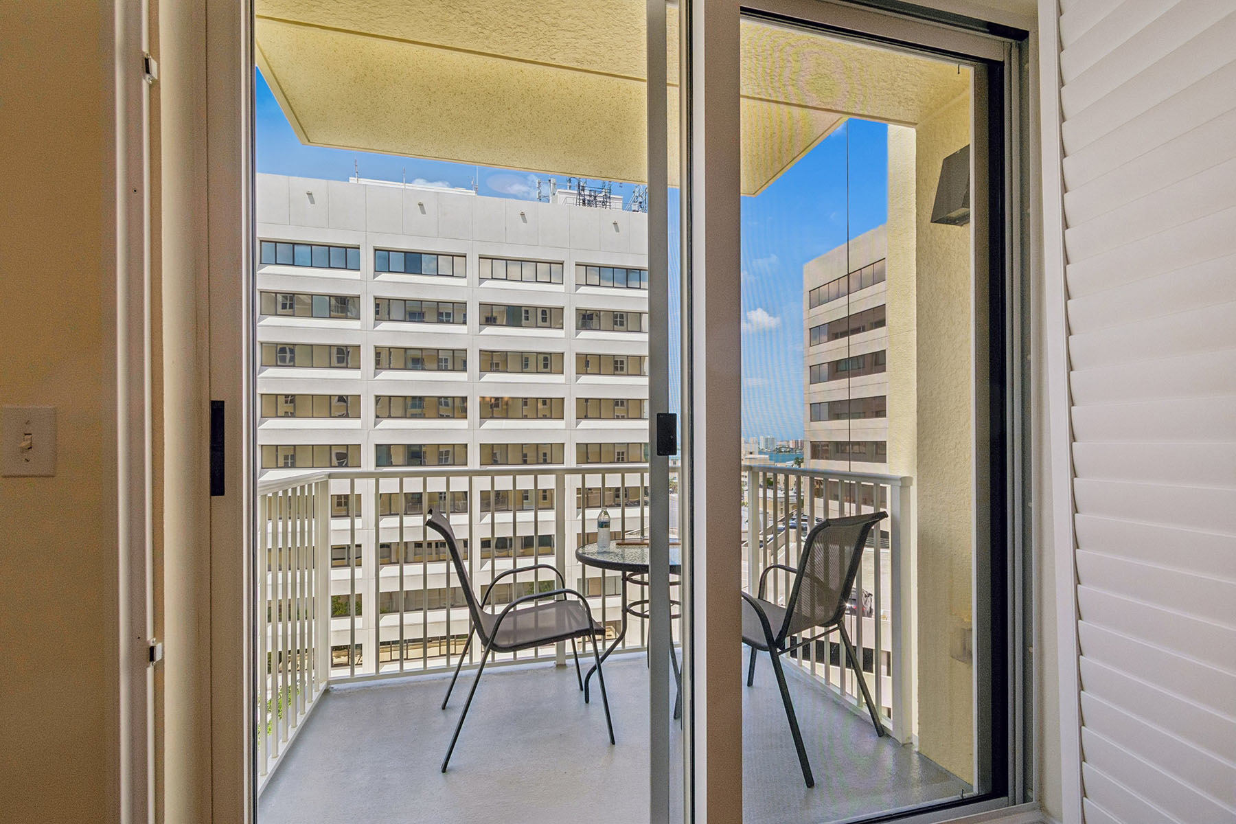  STATION SQUARE CONDO - 物件實景