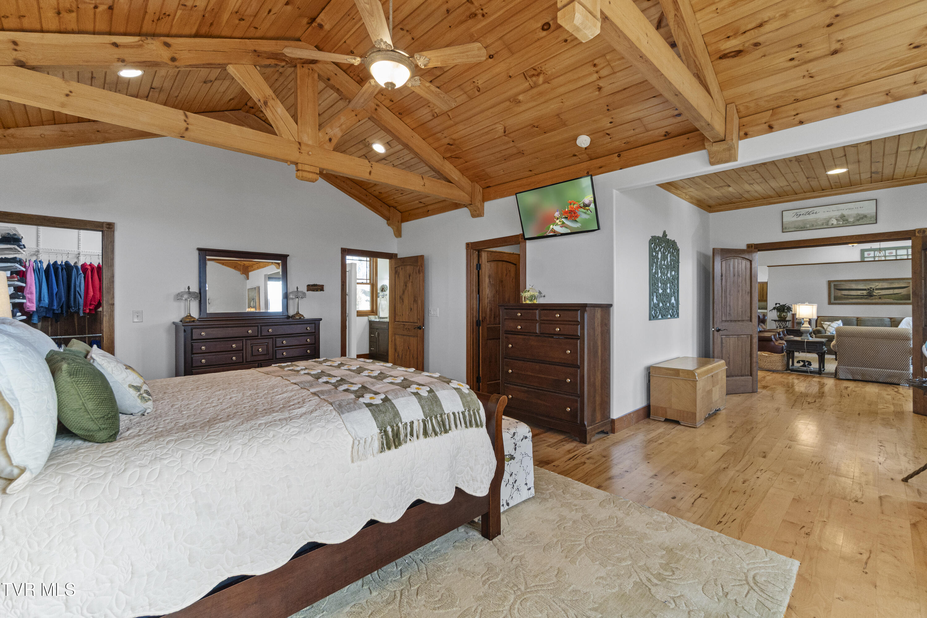 Parrottsville, Tennessee, 37843, United States, 5 Bedrooms Bedrooms, ,4 BathroomsBathrooms,Residential,For Sale,2005757