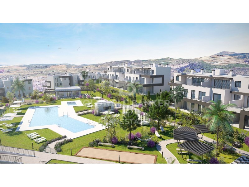 Estepona, Andalusia, ES, 4 Bedrooms Bedrooms, ,2 BathroomsBathrooms,Residential,For Sale,1827059