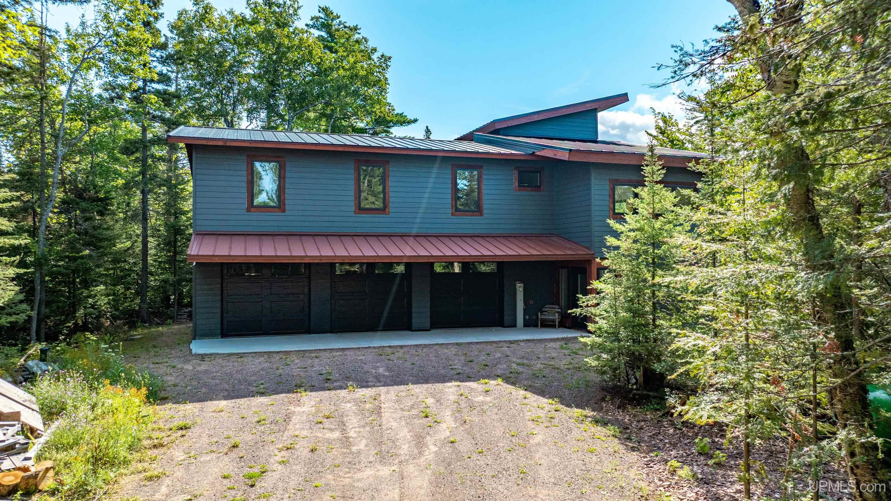 Copper Harbor, Michigan, 49918, United States, 4 Bedrooms Bedrooms, ,3 BathroomsBathrooms,Residential,For Sale,1980740