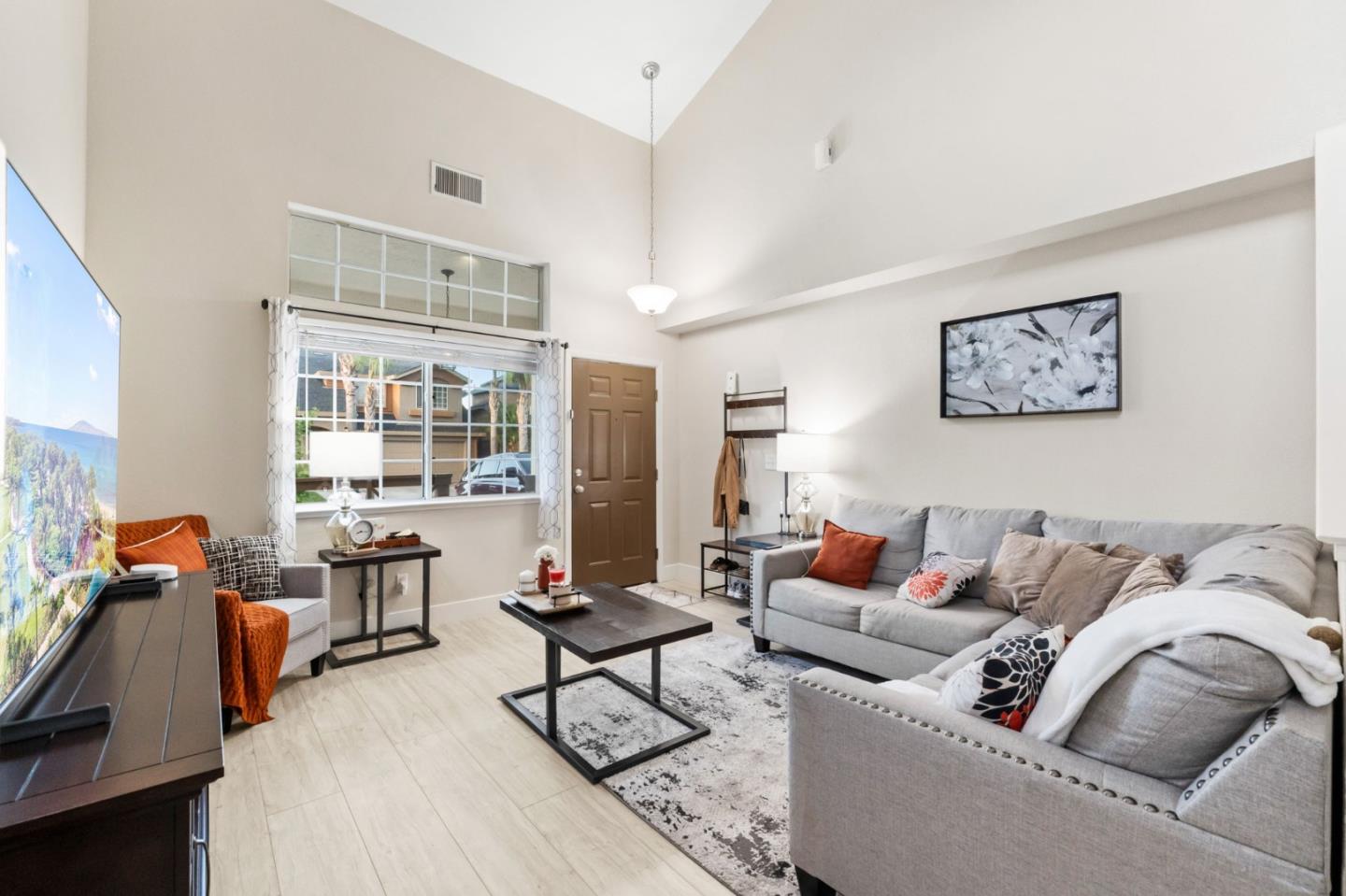 Gilroy, California, 95020, United States, 4 Bedrooms Bedrooms, ,3 BathroomsBathrooms,Residential,For Sale,1986301