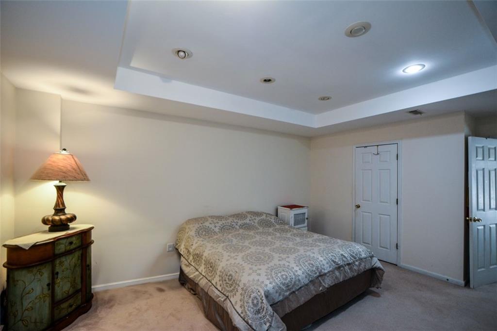 Cumming, Georgia, 30041, United States, 5 Bedrooms Bedrooms, ,4 BathroomsBathrooms,Residential,For Sale,1997427