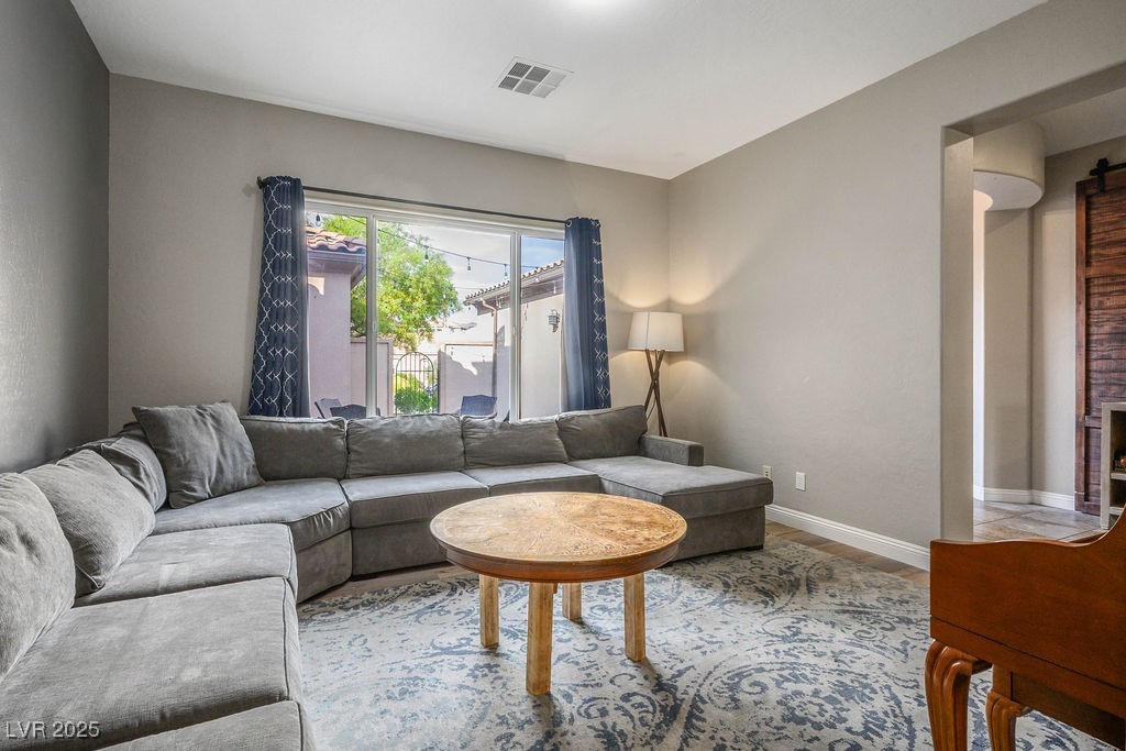 Henderson, Nevada, 89044, United States, 5 Bedrooms Bedrooms, ,5 BathroomsBathrooms,Residential,For Sale,2003253