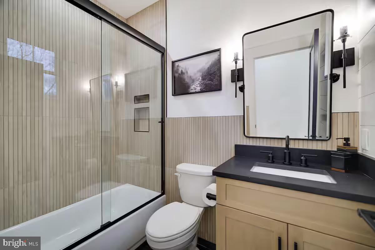Pocono Lake, Pennsylvania, 18347, United States, 3 Bedrooms Bedrooms, ,2 BathroomsBathrooms,Residential,For Sale,1691306