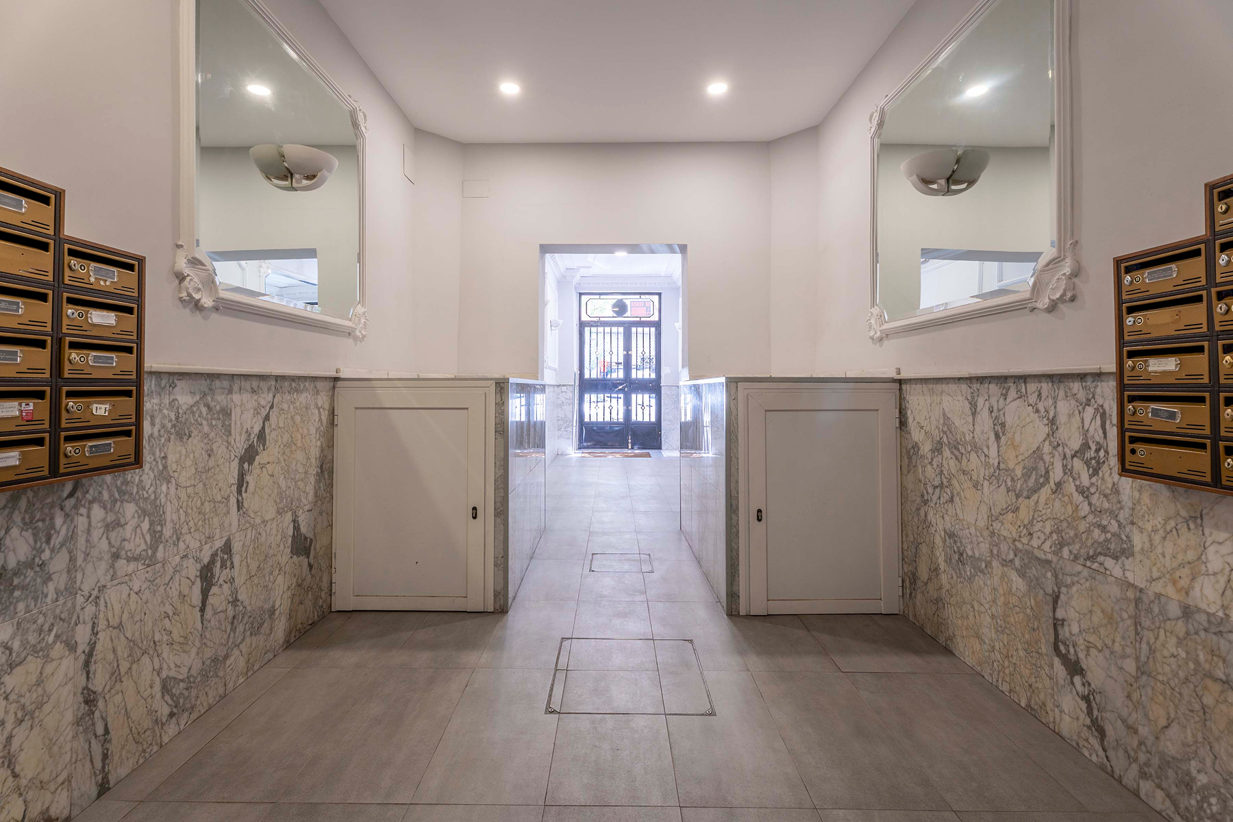  Two-bedroom flat in Castellana - 物件實景
