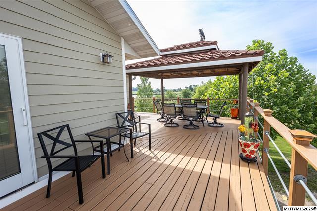 Clear Lake, Iowa, 50428, United States, 3 Bedrooms Bedrooms, ,2 BathroomsBathrooms,Residential,For Sale,1975184